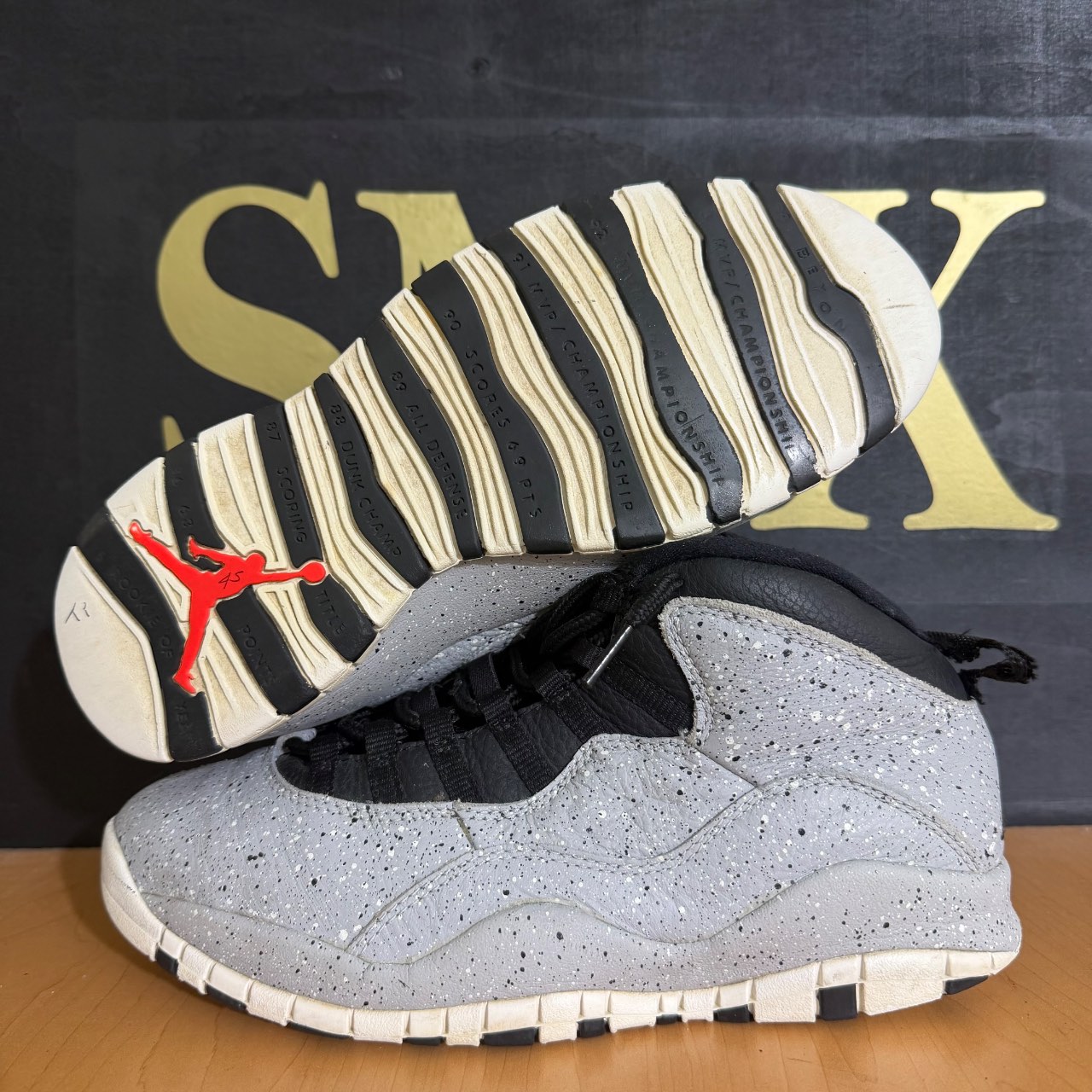 Air Jordan 10 Retro 'Cement' · Foto 1