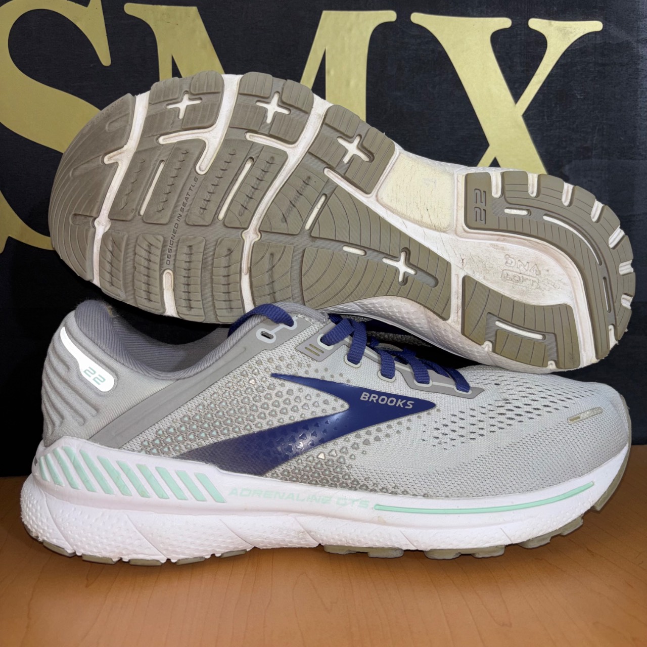 Brooks Adrenaline GTS 22 · Foto 1