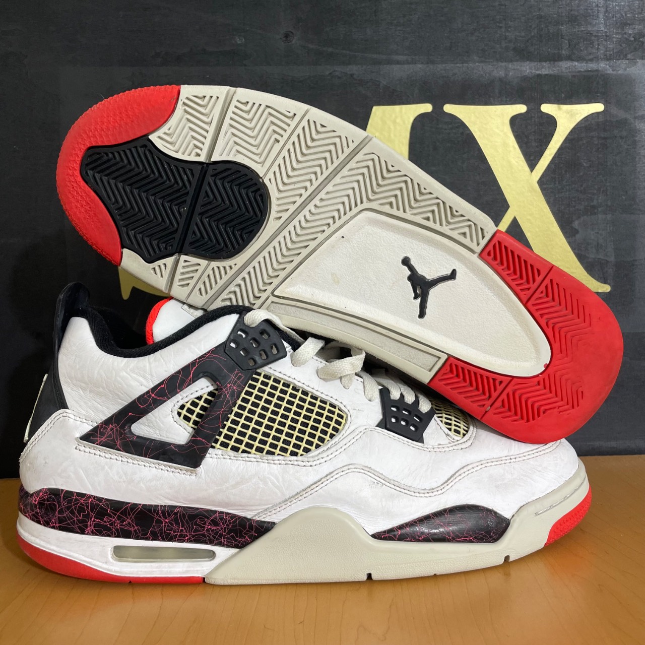 Air Jordan 4 Retro White/Black-Paint Splatter · Foto 1