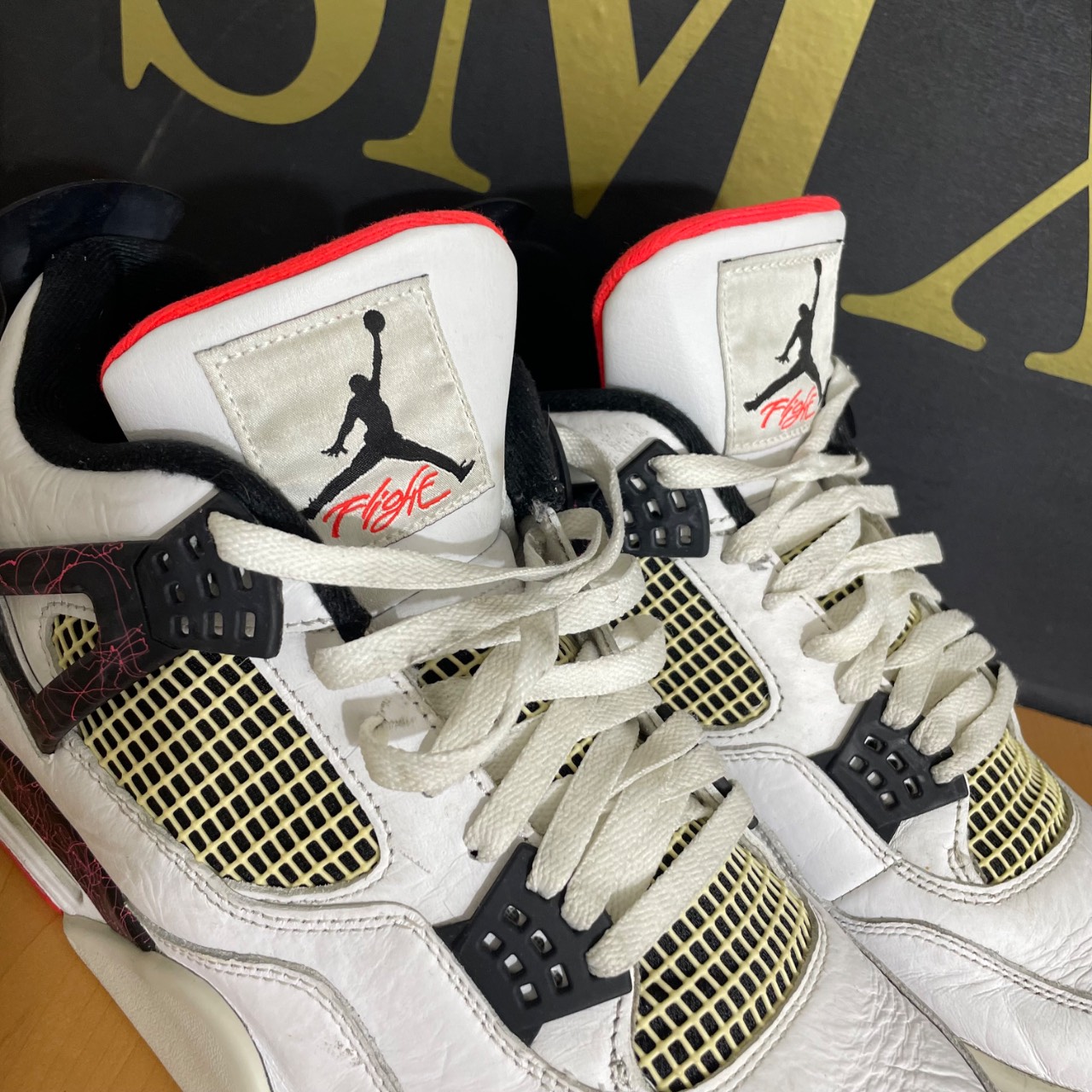 Air Jordan 4 Retro White/Black-Paint Splatter · Foto 4