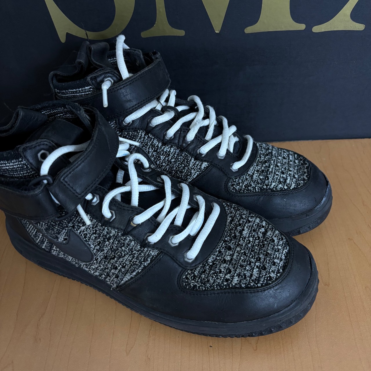 Nike Lunar Force 1 Flyknit Workboot Negro/Blanco/Gris Cool · Foto 3