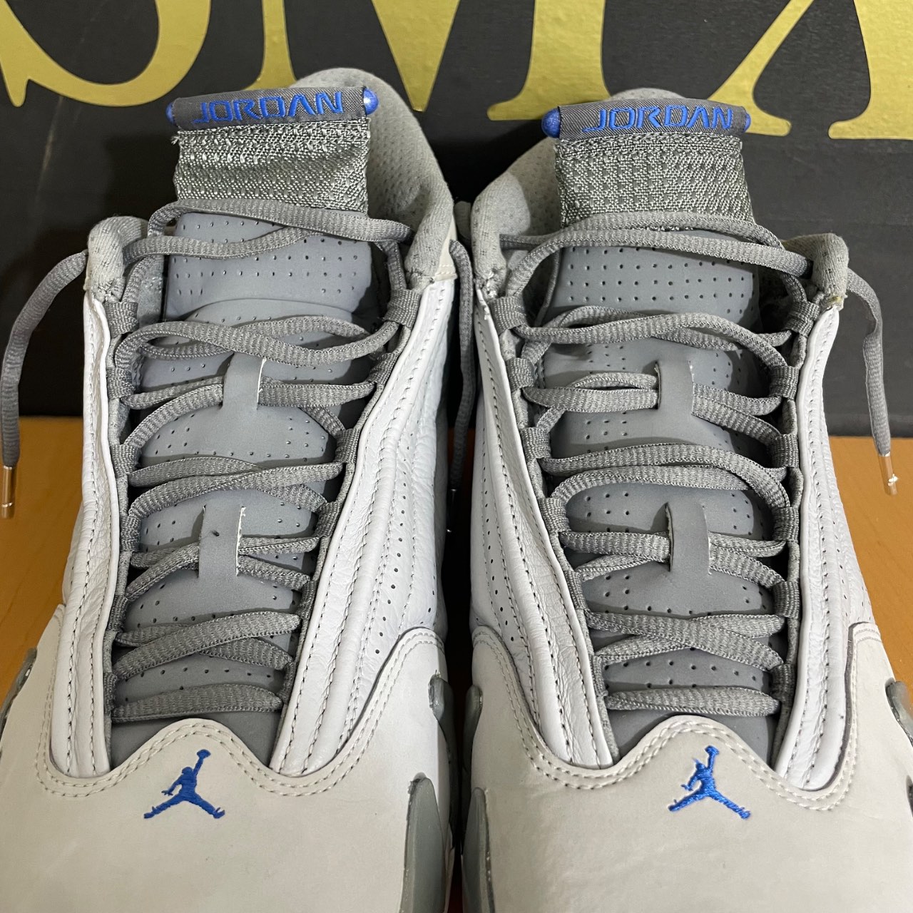 Air Jordan 14 Wolf Grey · Foto 3