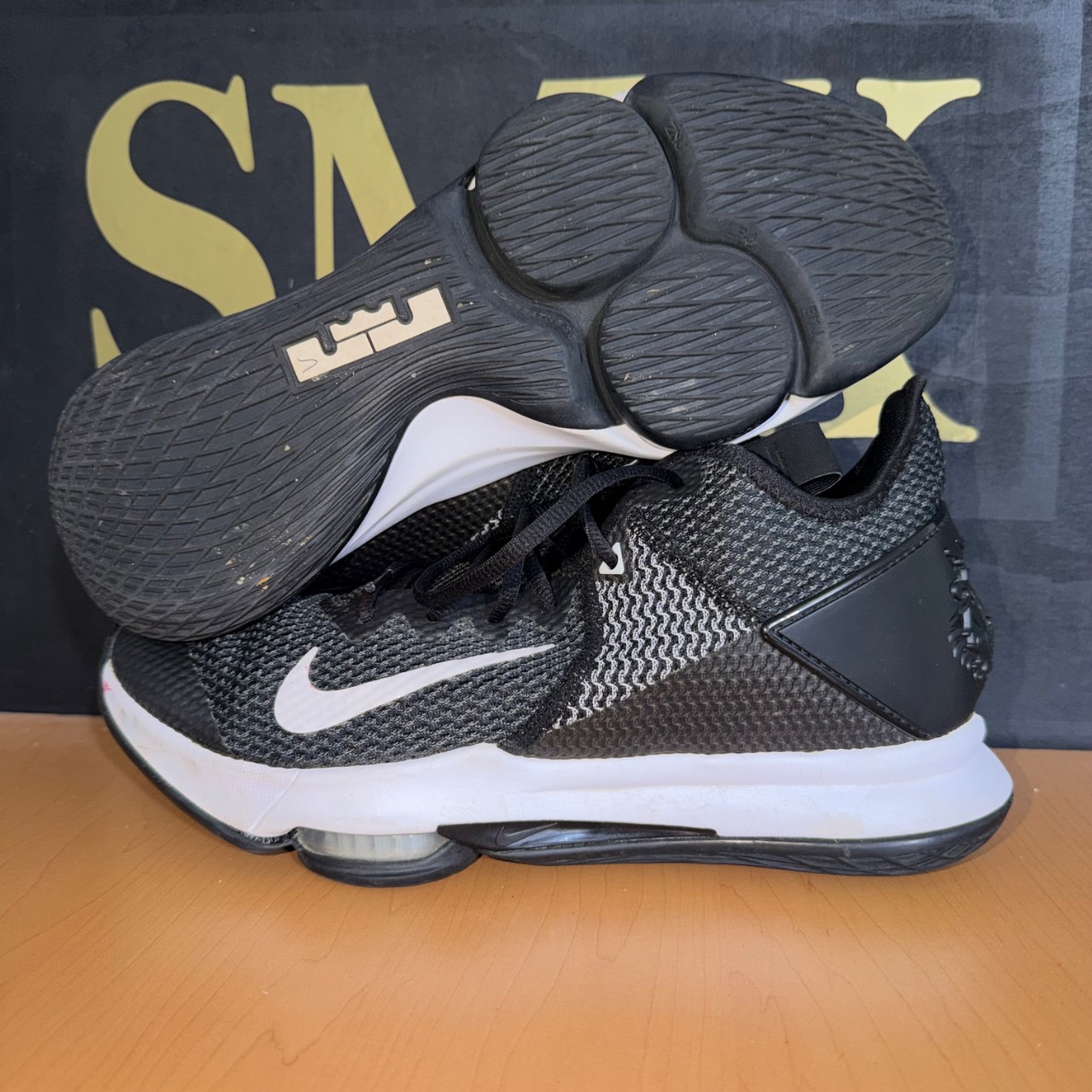 Nike LeBron Witness 5 · Foto 2