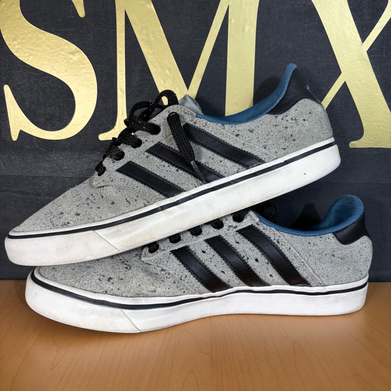 Adidas Busenitz Vulc Gris moteado con negro y azul · Foto 3
