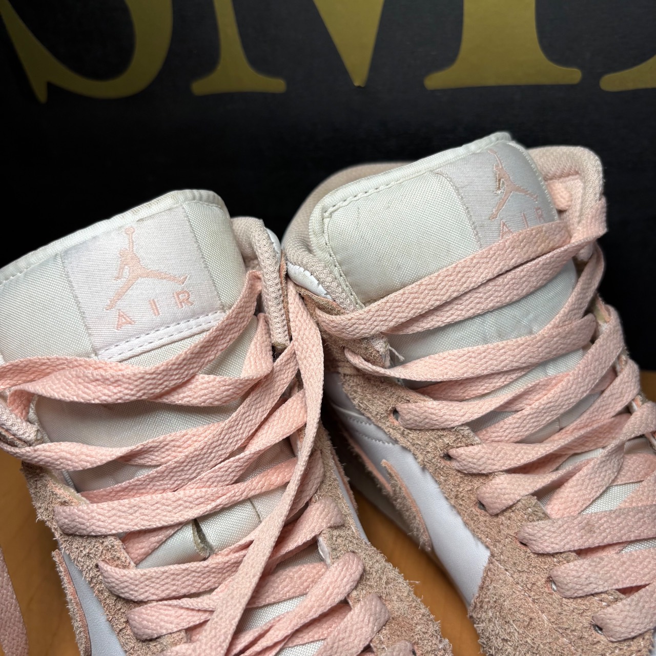Air Jordan 1 Mid · Foto 4