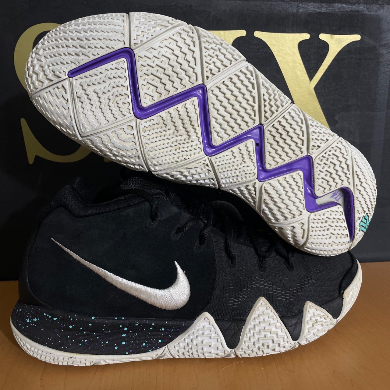 Nike Kyrie 4 · Foto 1