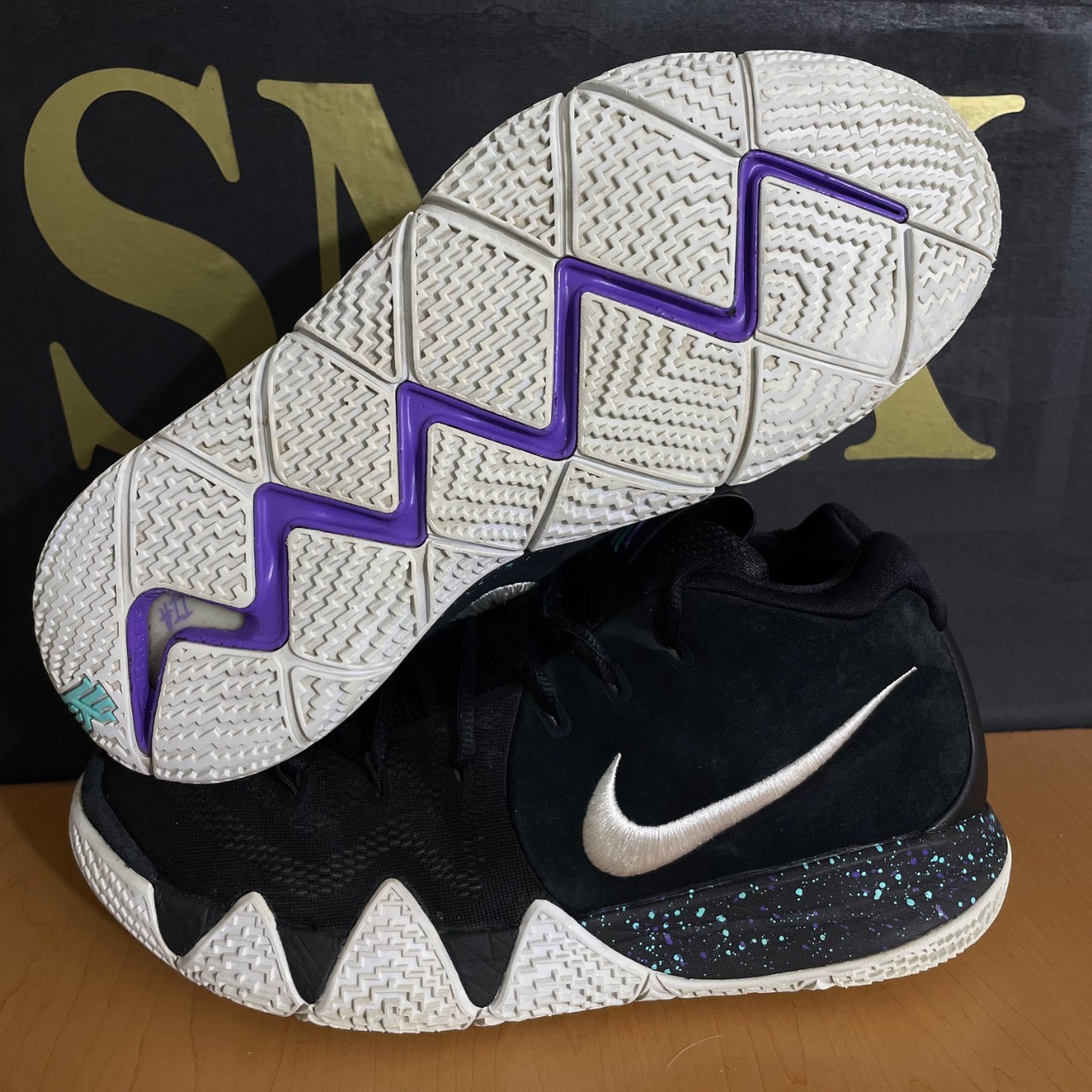 Nike Kyrie 4 · Foto 2