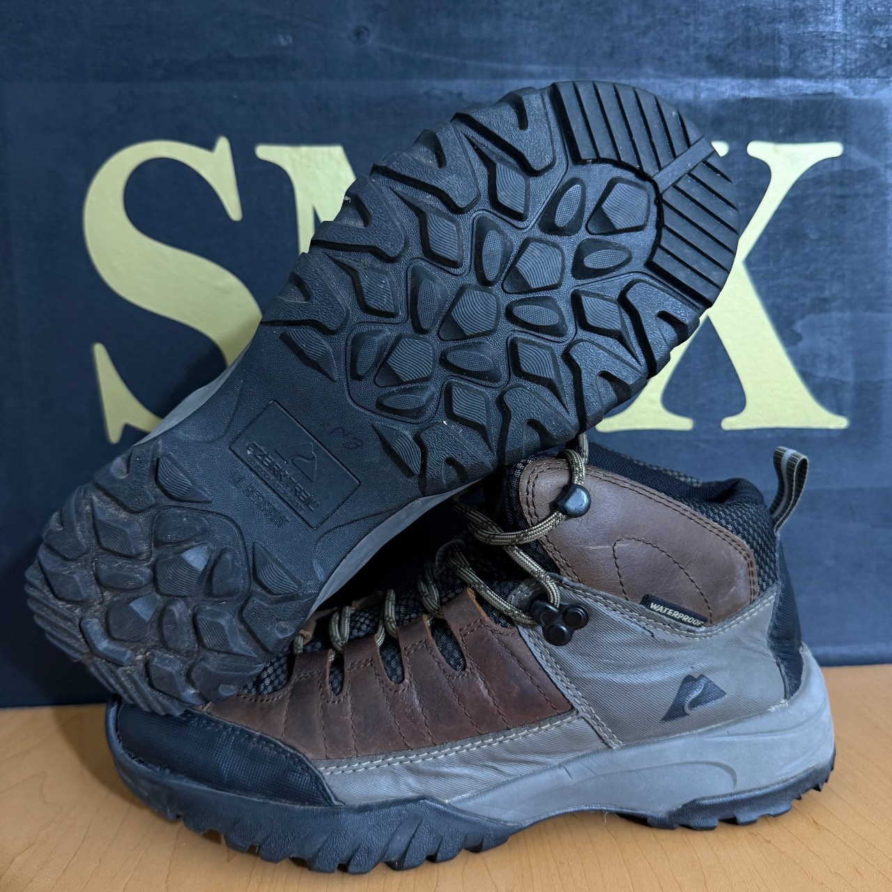 Ozark Trail bota de senderismo impermeable · Foto 2