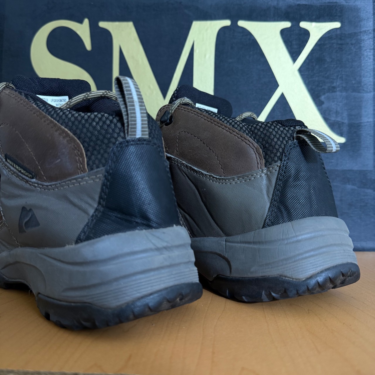 Ozark Trail bota de senderismo impermeable · Foto 5