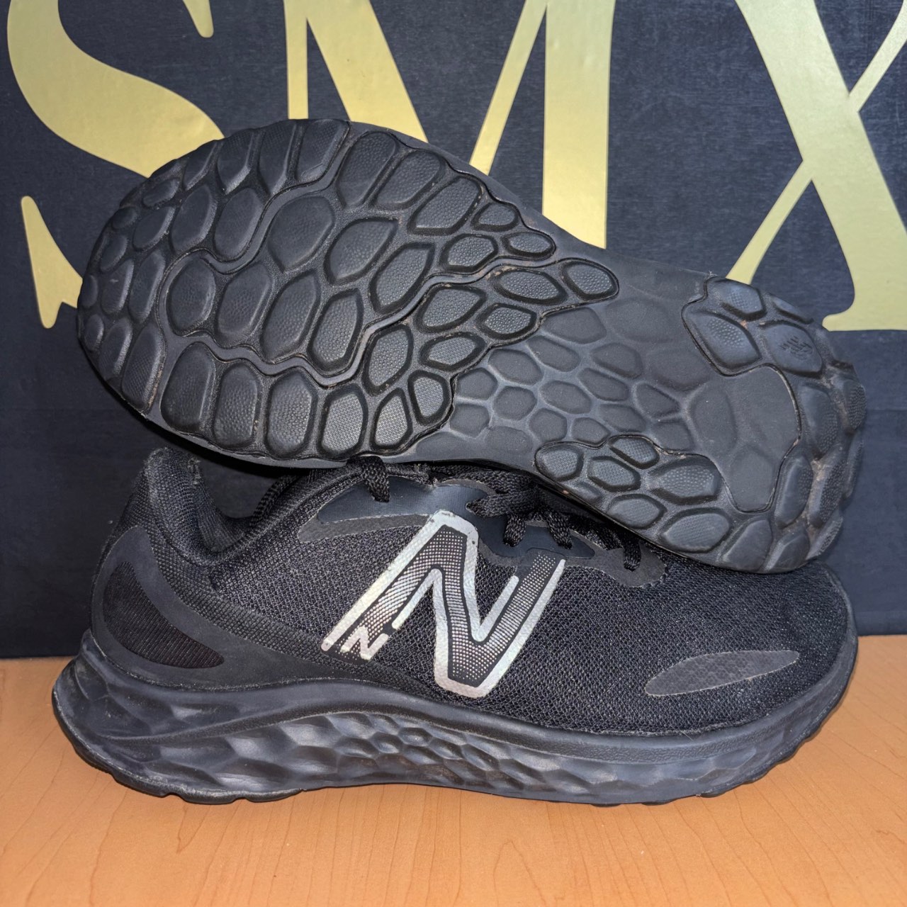 New Balance Fresh Foam Arishi v4 negro · Foto 1