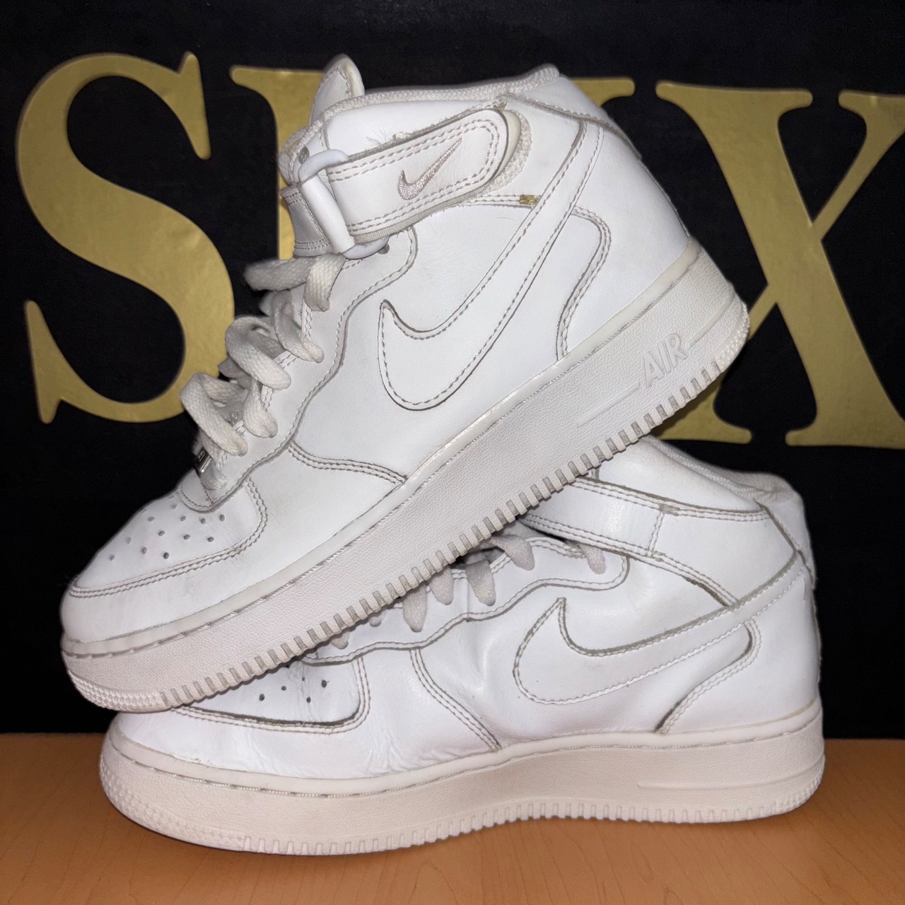 Nike Air Force 1 Mid · Foto 3