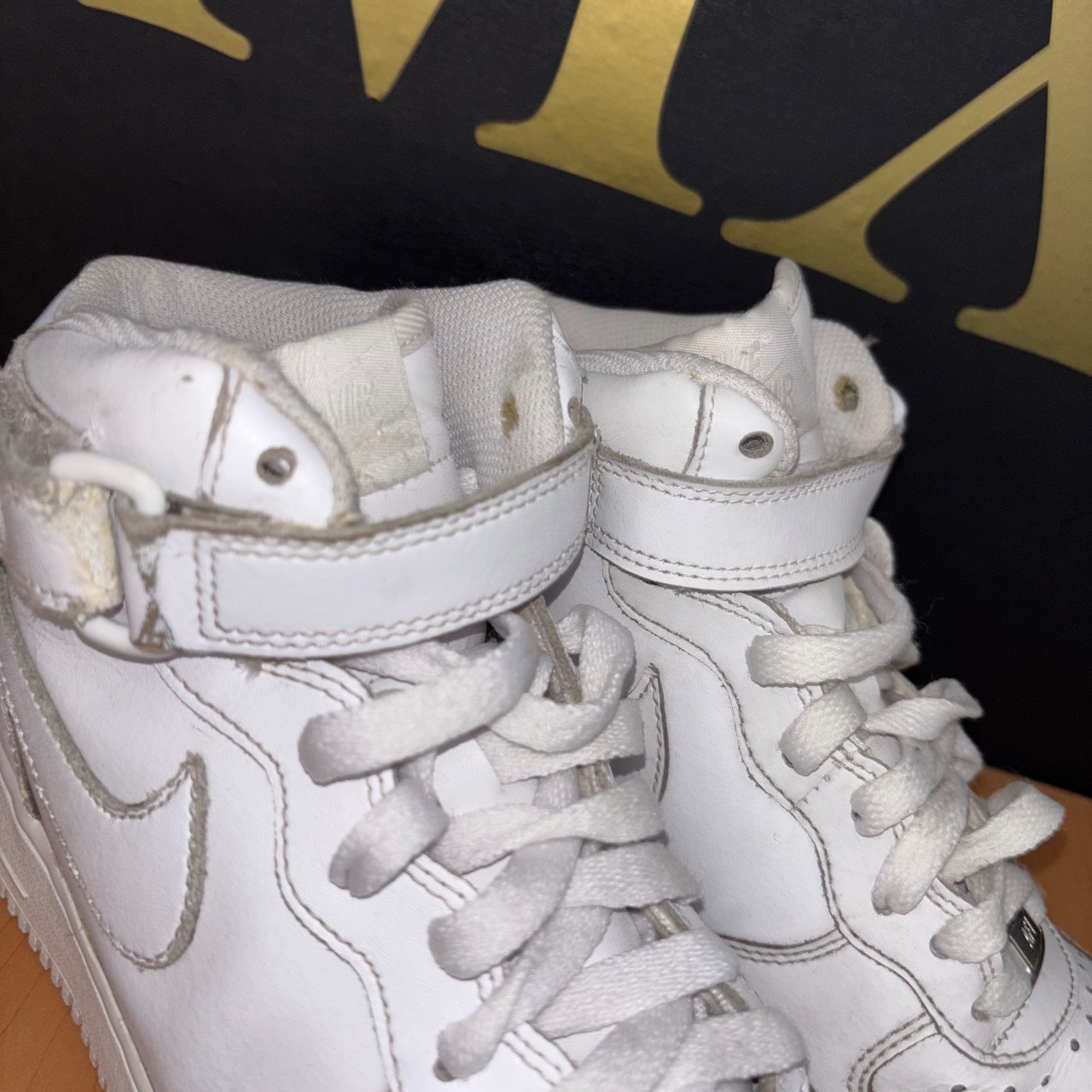 Nike Air Force 1 Mid · Foto 4