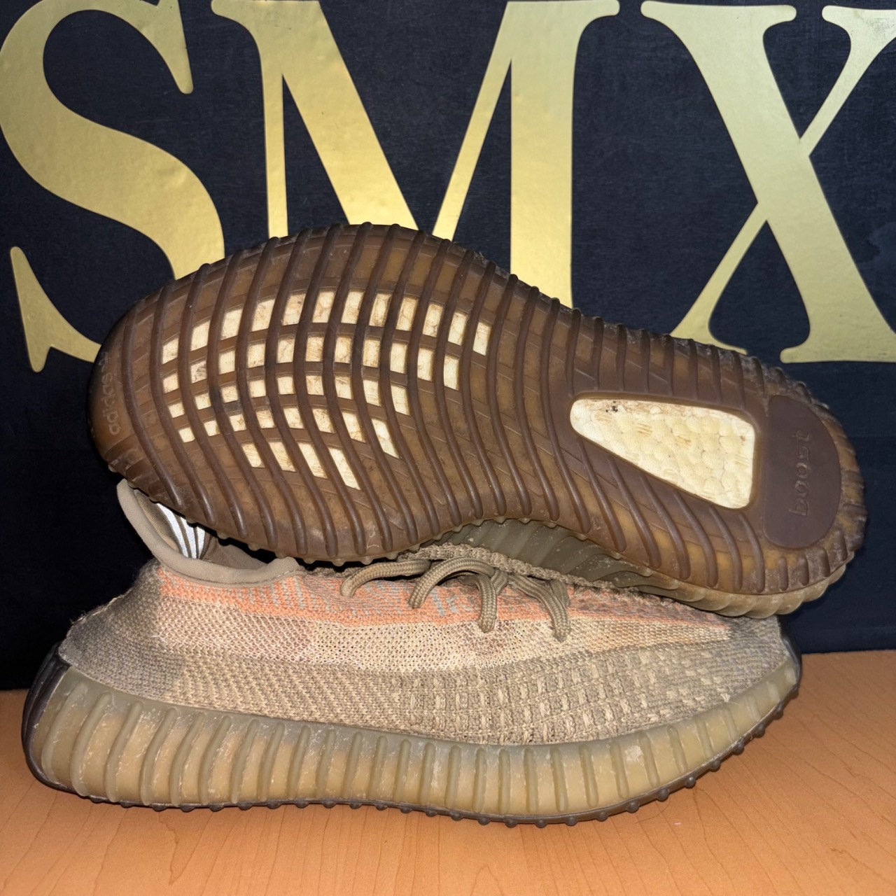 adidas Yeezy Boost 350 V2 Sand Taupe · Foto 1