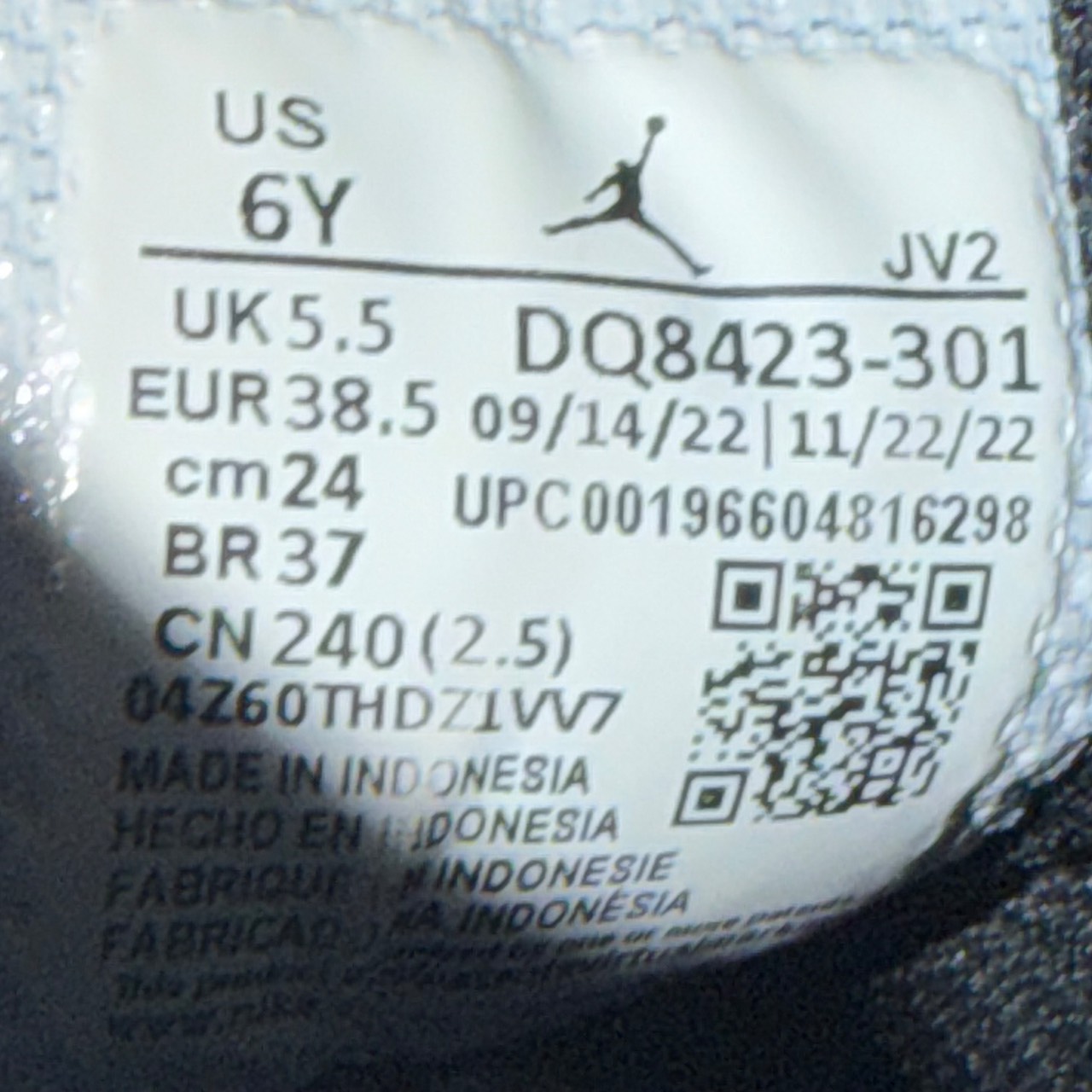 Air Jordan 1 Mid GS · Foto 5