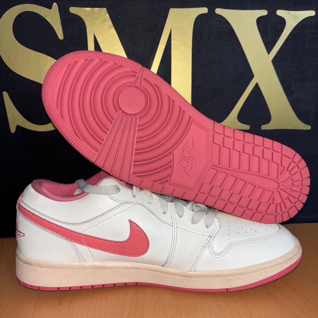 Air Jordan 1 Low Sail/Pink Salt/Guava Ice · Foto 2