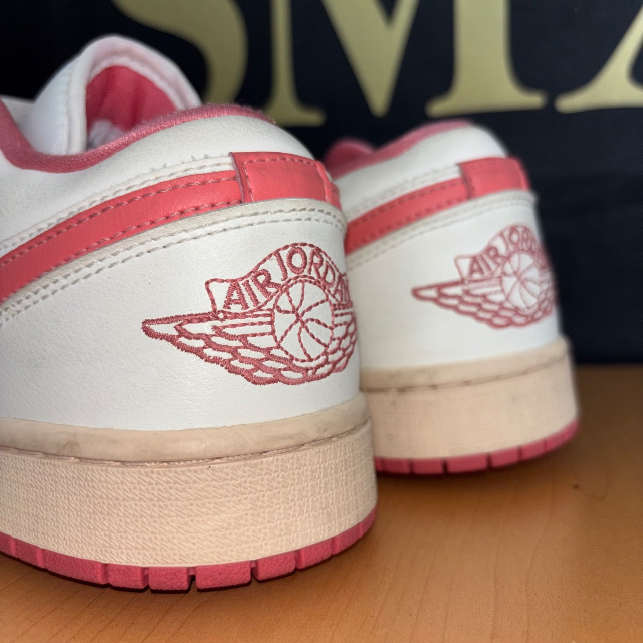 Air Jordan 1 Low Sail/Pink Salt/Guava Ice · Foto 4