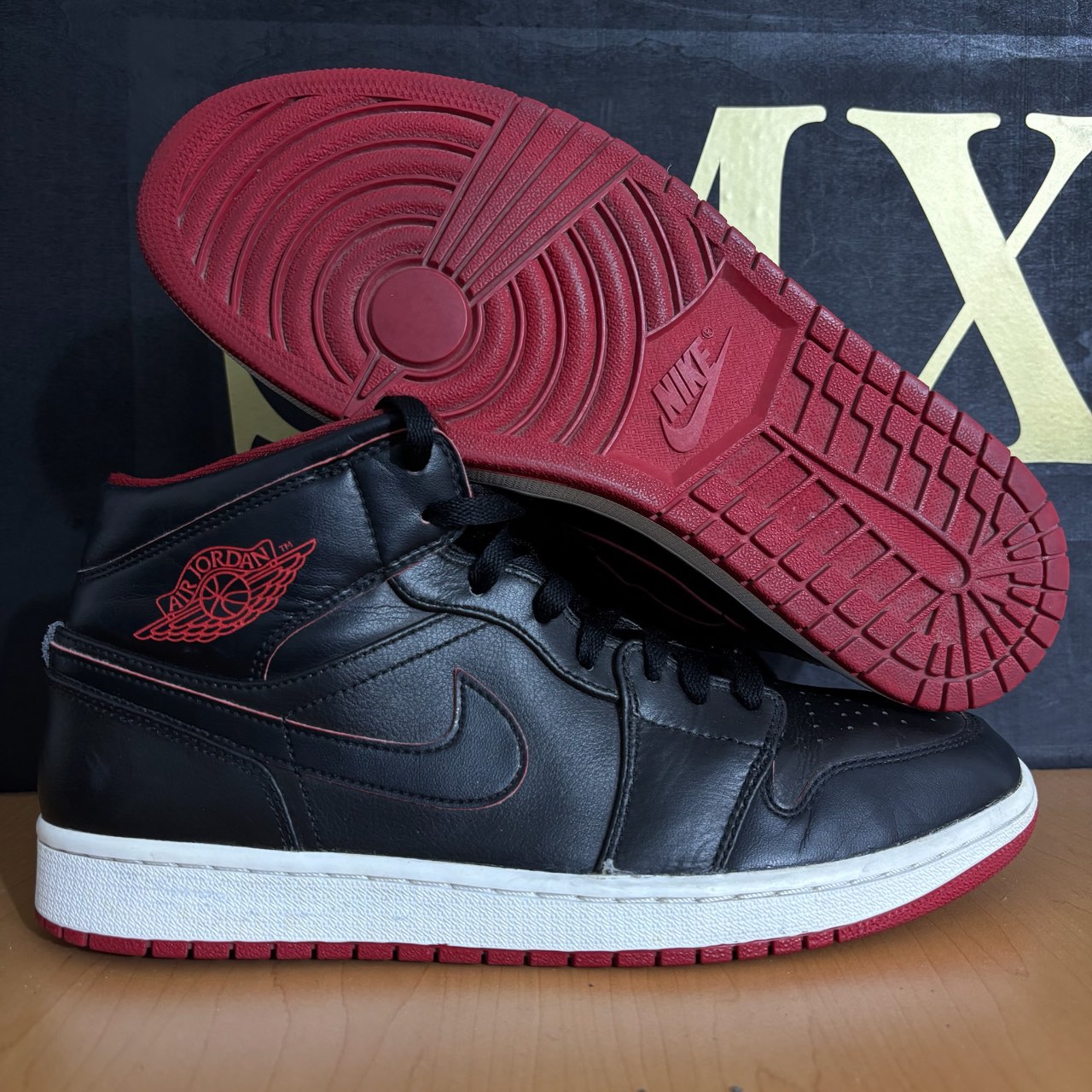 Air Jordan 1 Mid · Foto 1
