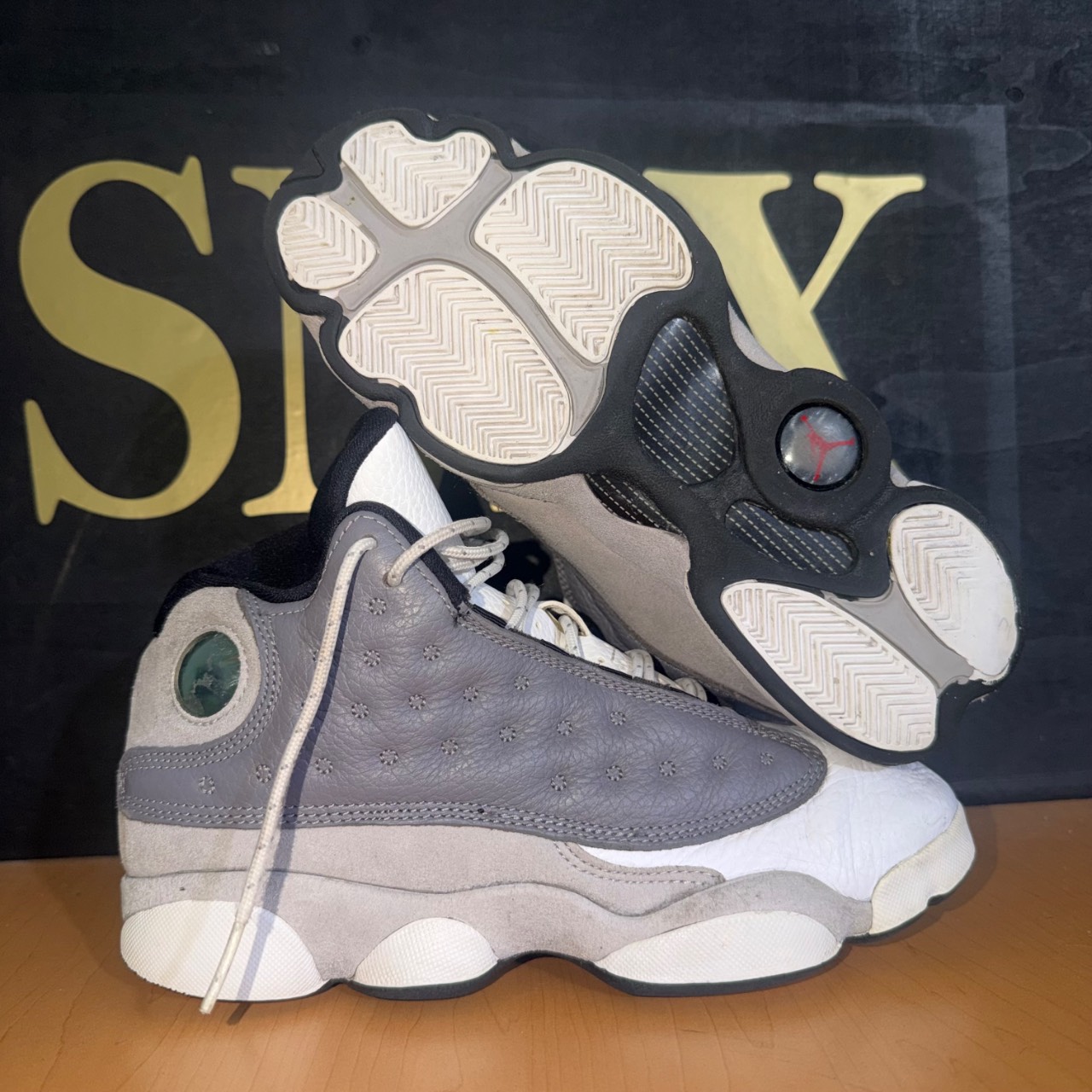 Air Jordan 13 Retro GS 'Grey Toe' (2018) · Foto 1