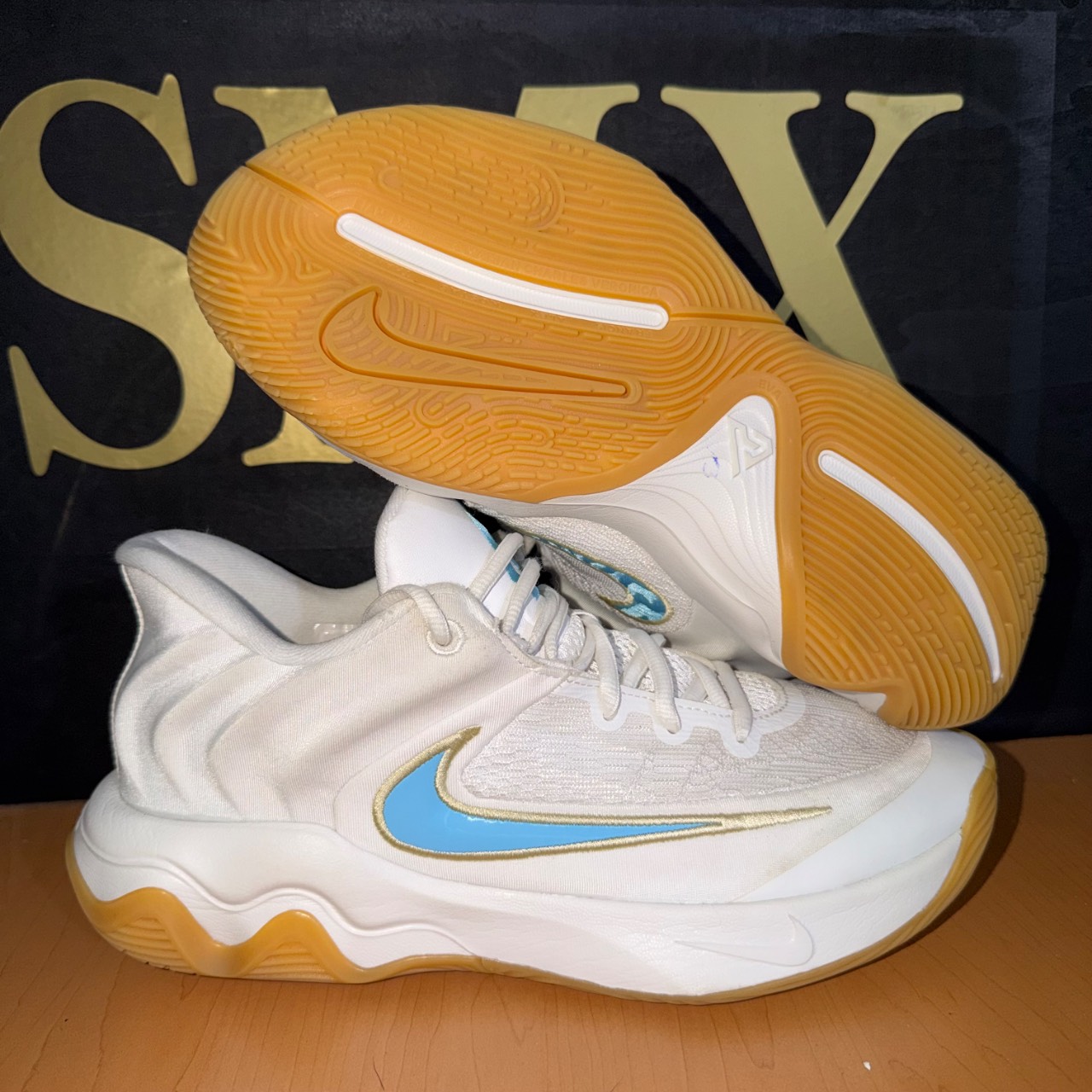 Nike Giannis Immortality 3 · Foto 1
