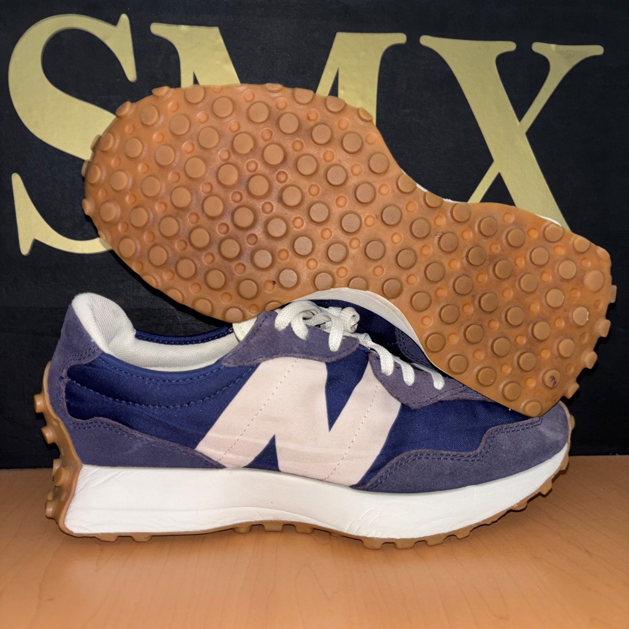 New Balance 327 · Foto 1
