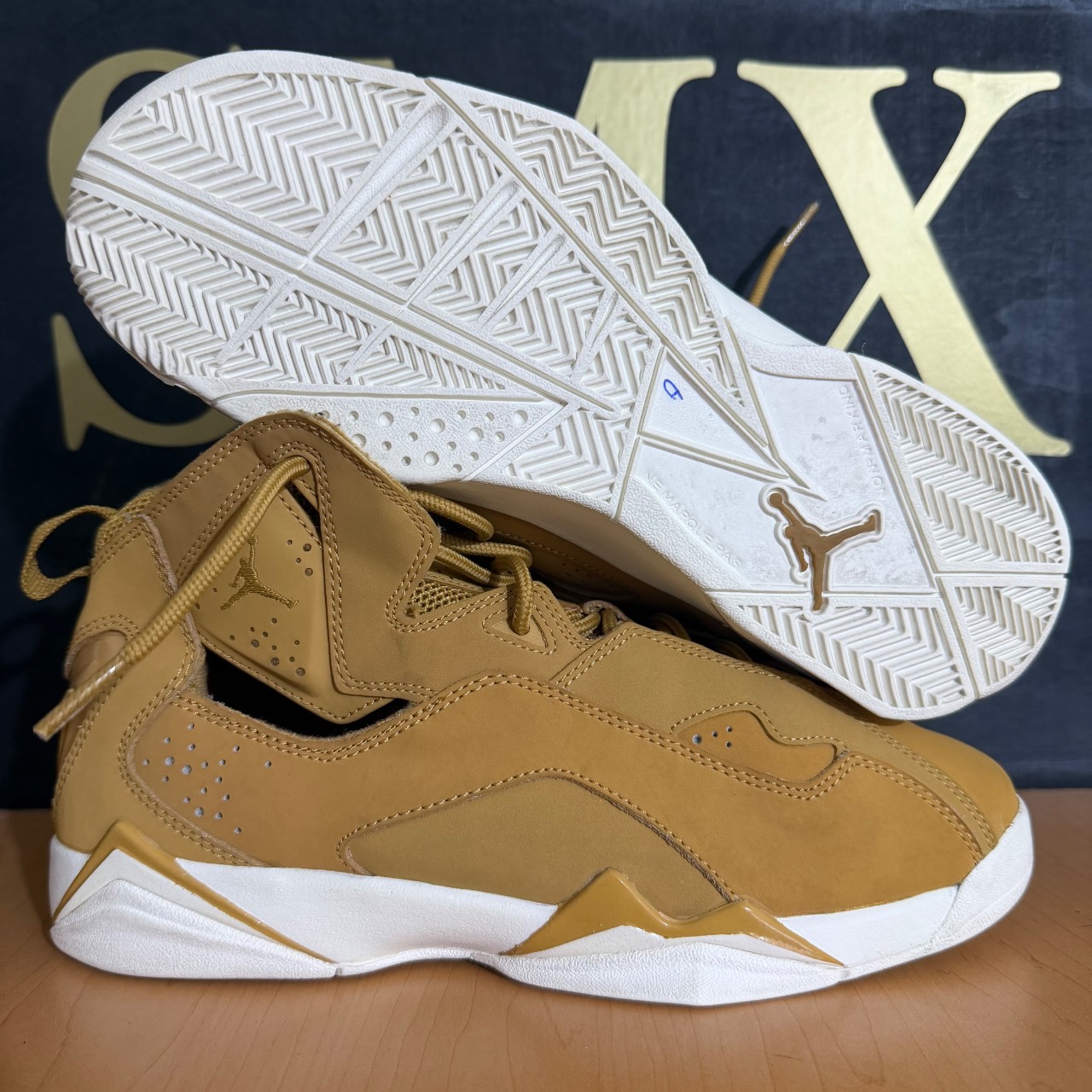 Jordan True Flight · Foto 1
