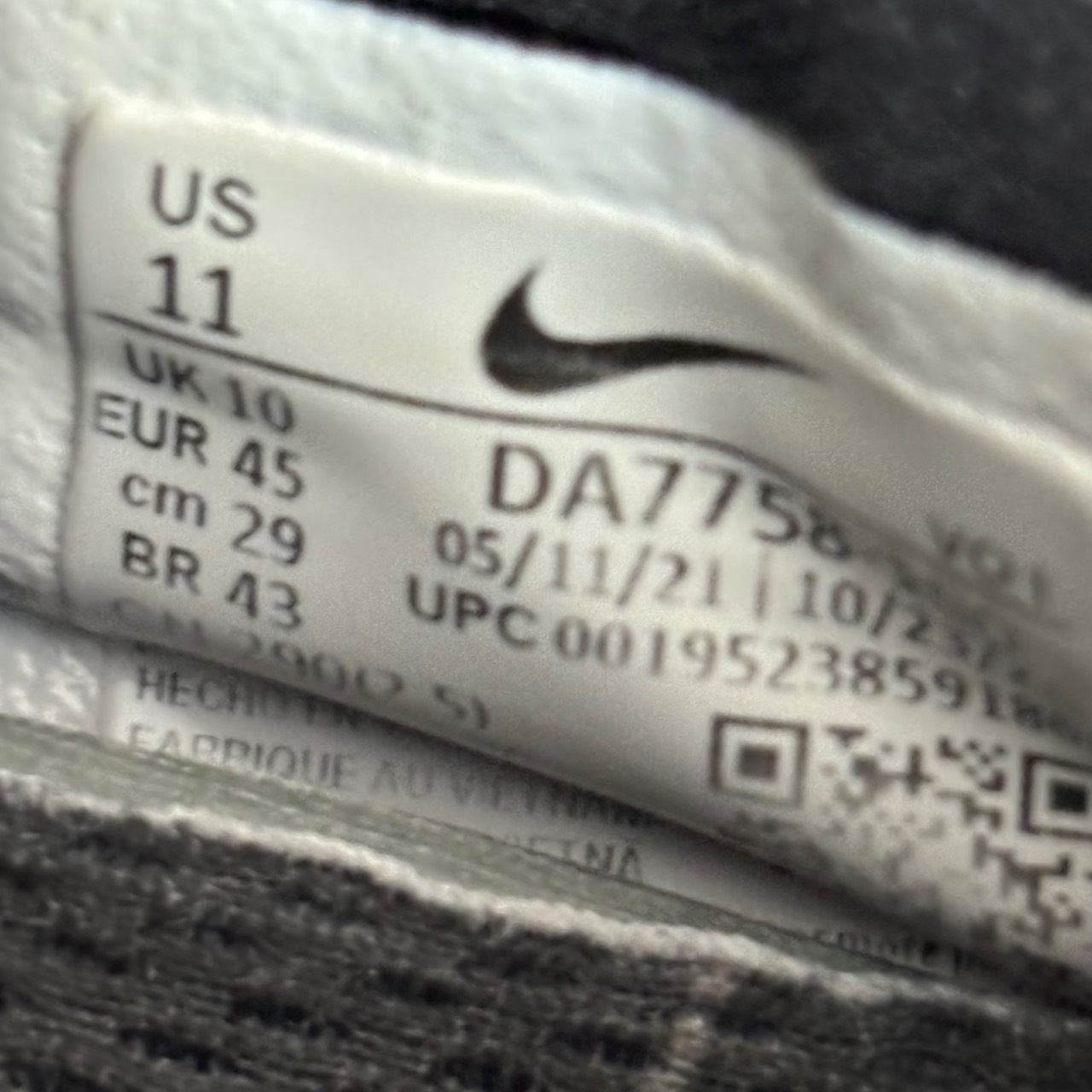 Nike Paul George Blanco y negro · Foto 7