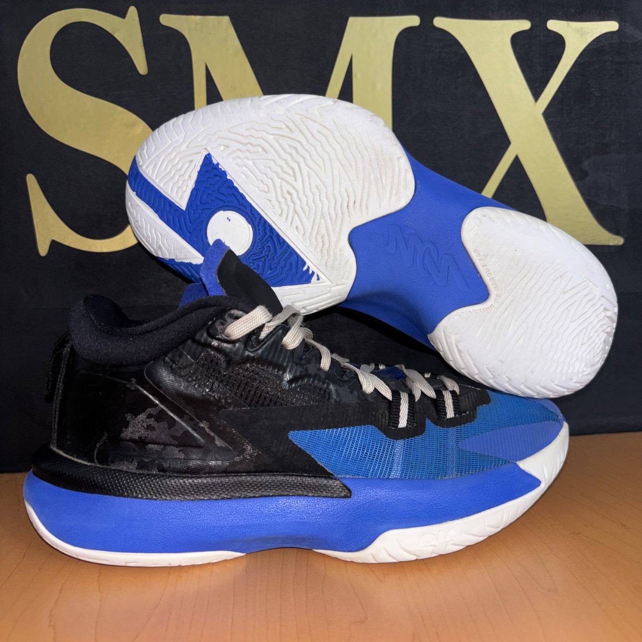 Jordan Zoom Separate Negro, azul y blanco · Foto 1