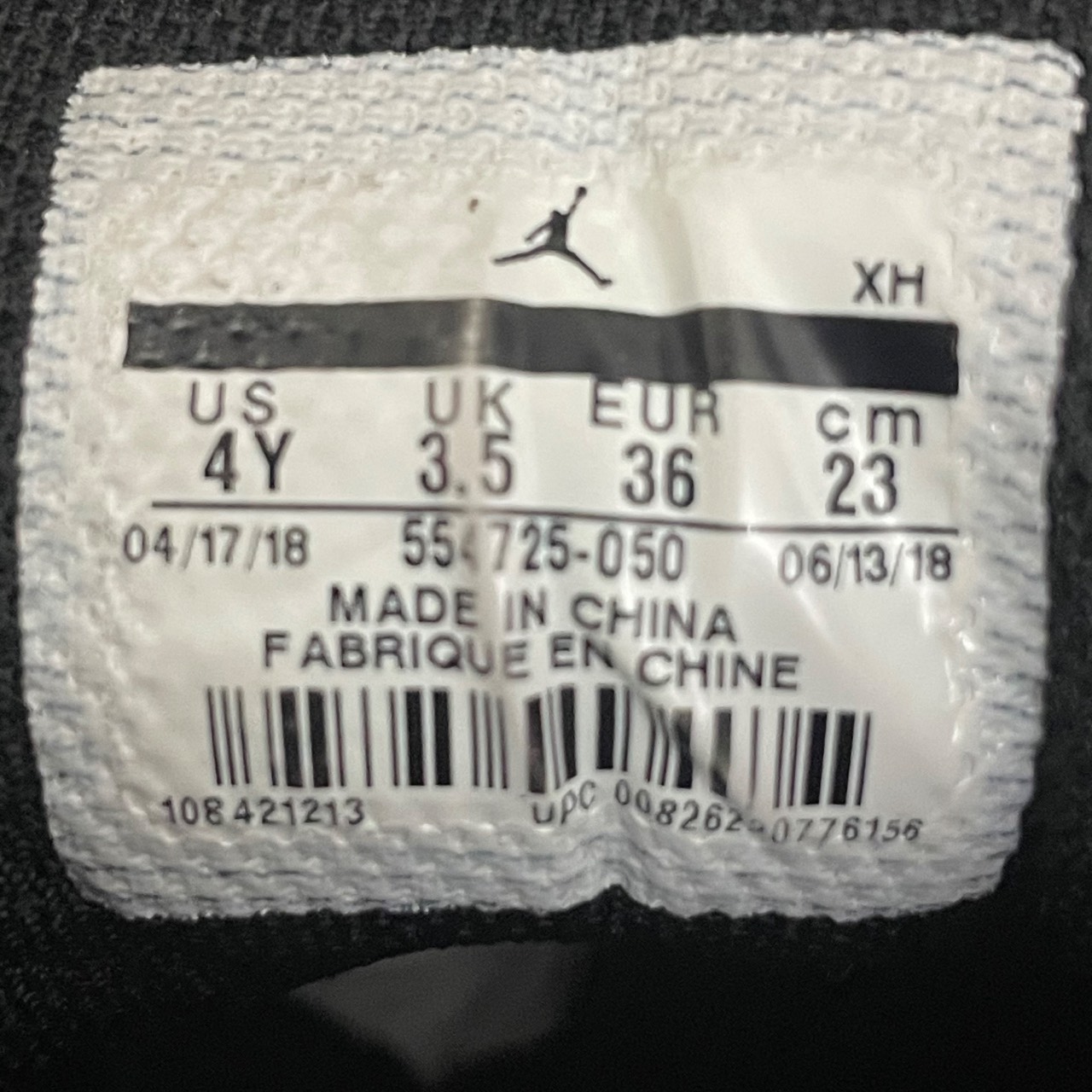 Air Jordan 1 Mid GS · Foto 6
