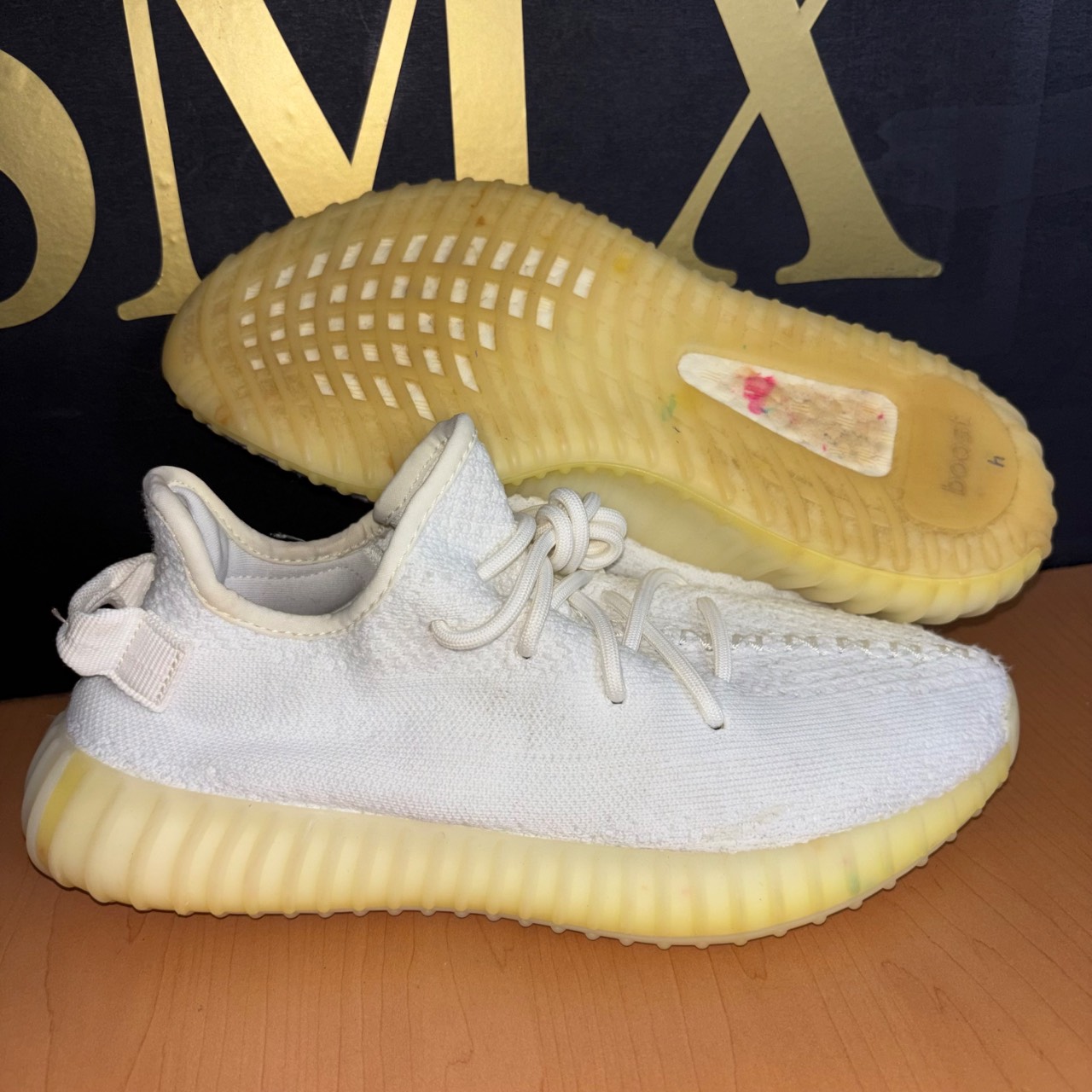 Adidas Yeezy Boost 350 V2 Cream White · Foto 1