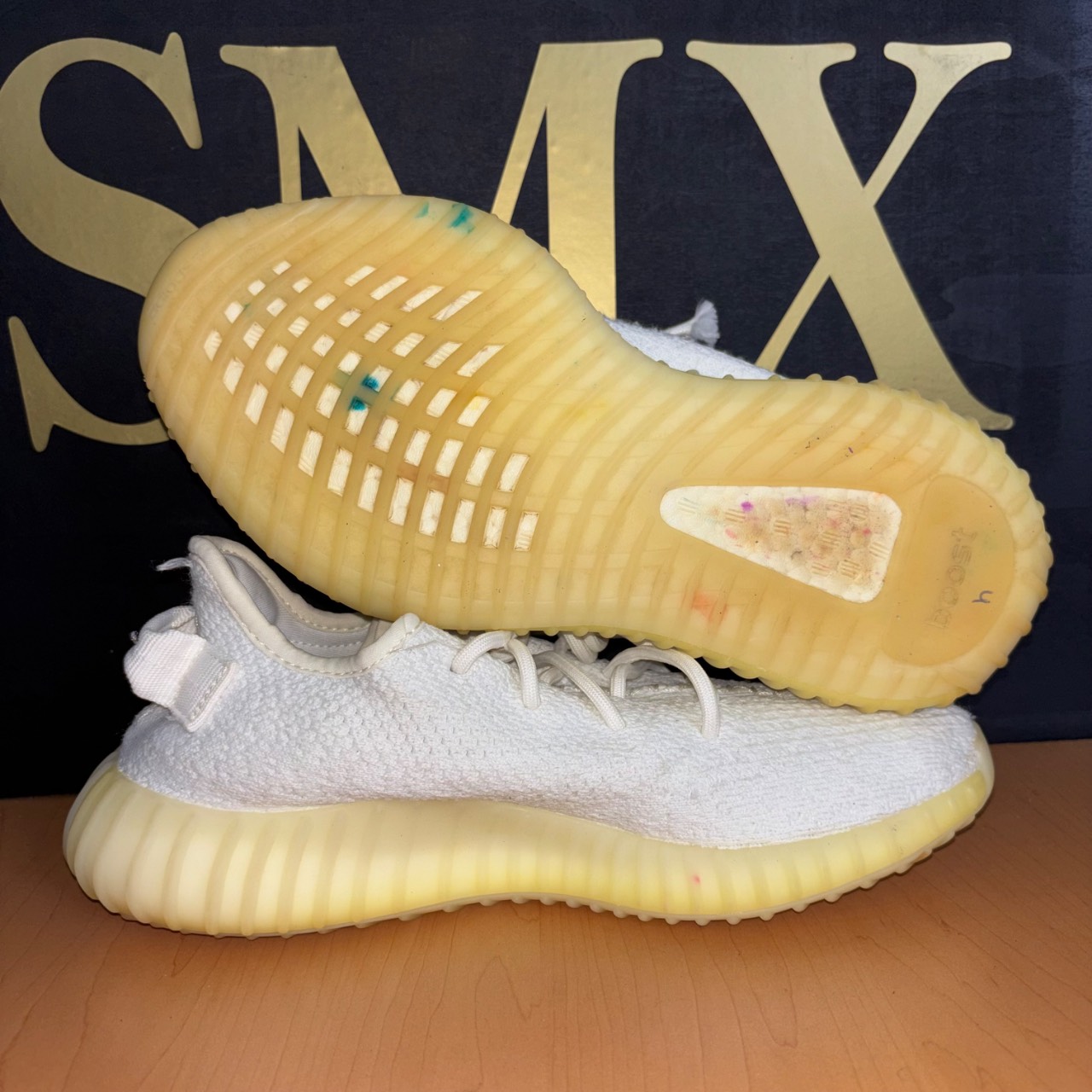 Adidas Yeezy Boost 350 V2 Cream White · Foto 3