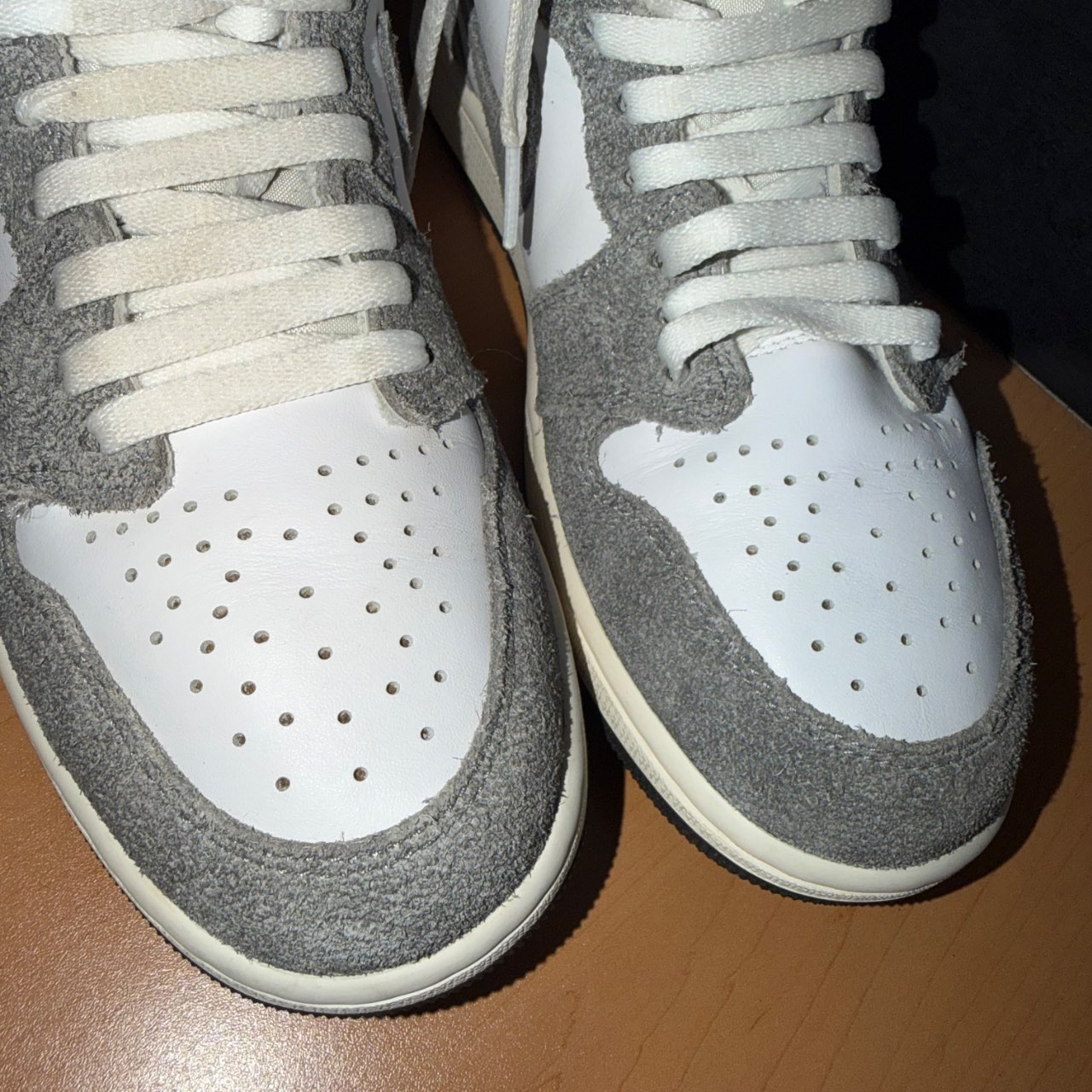Air Jordan 1 Retro High OG 'Stealth' · Foto 6