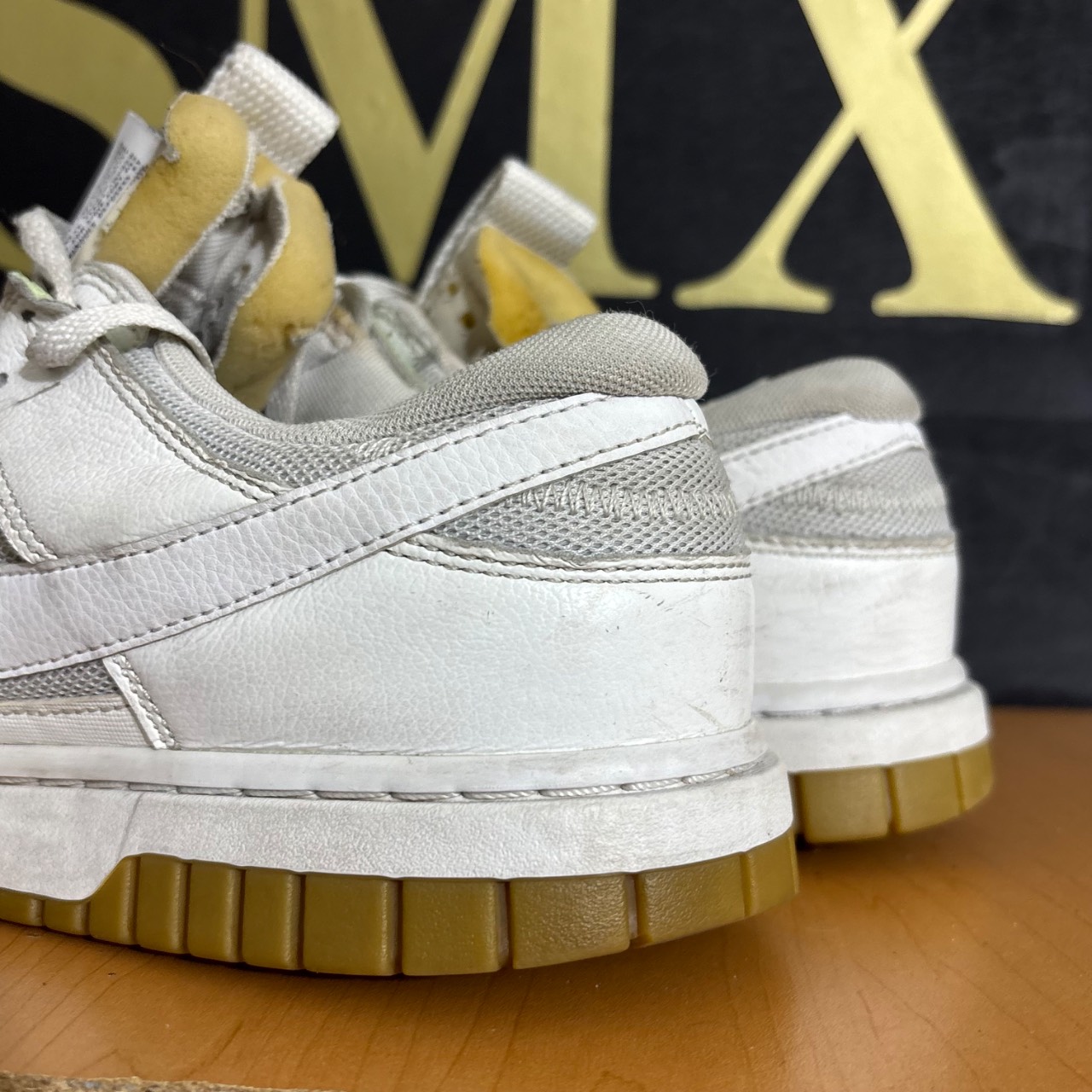 Nike Dunk Low Retro Blanco con suela color goma · Foto 4