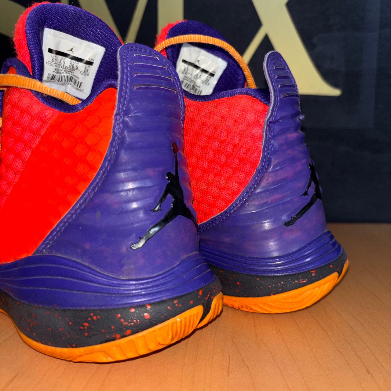 Jordan Melo M11 Bright Crimson Bright Crimson/Black-Orange-Purple · Foto 4