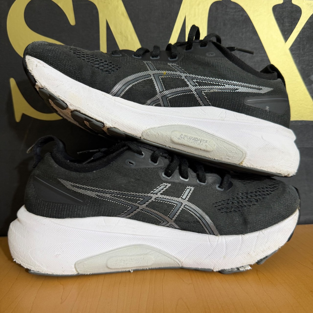ASICS Gel-Kayano · Foto 3