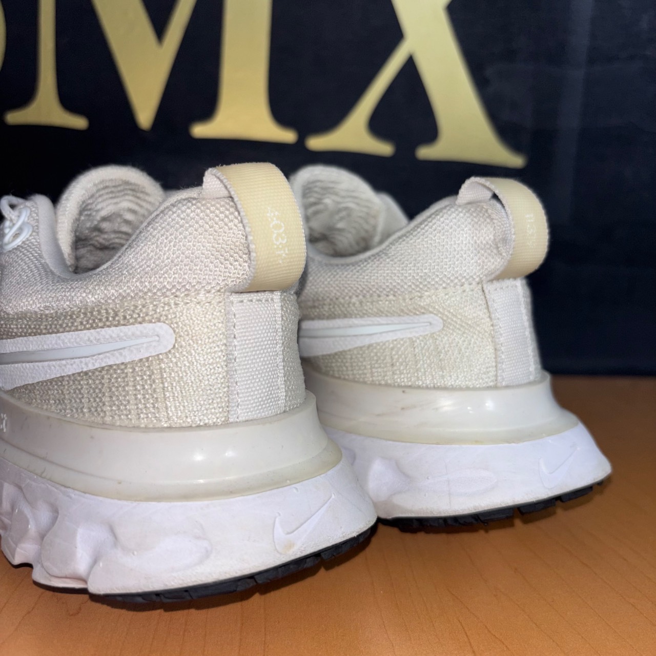 Nike React Infinity Flyknit blanco hueso · Foto 4