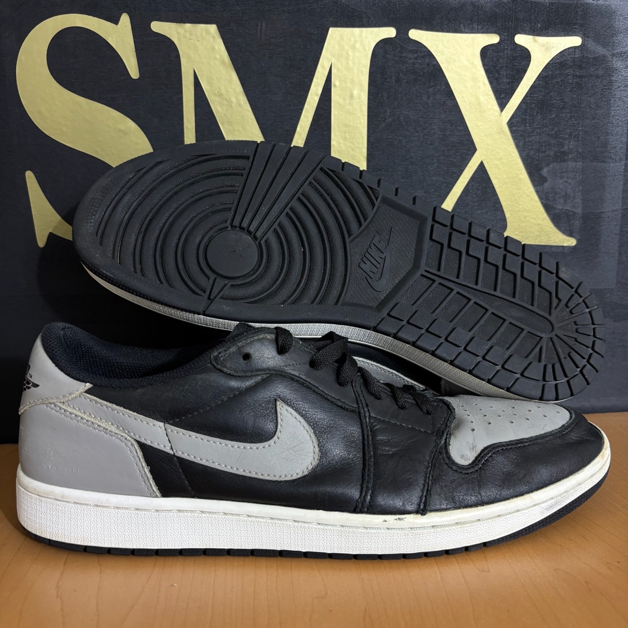 Air Jordan 1 Low OG Black Cement · Foto 1