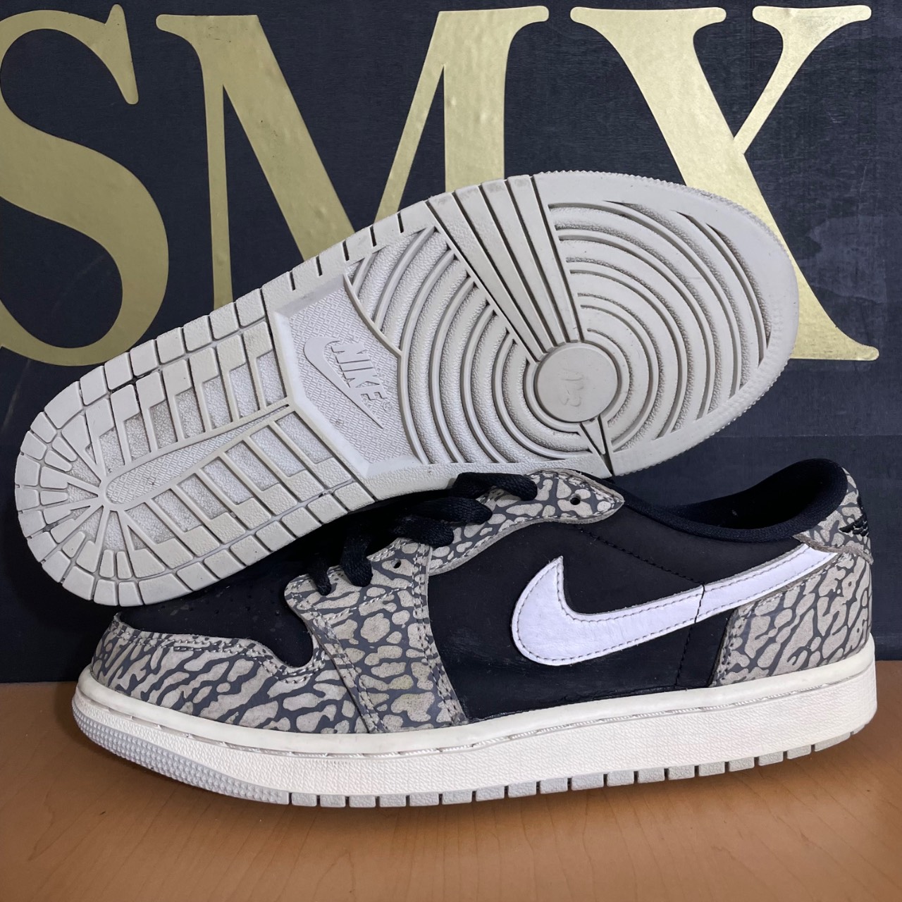 Air Jordan 1 Low OG "Black Cement" · Foto 2