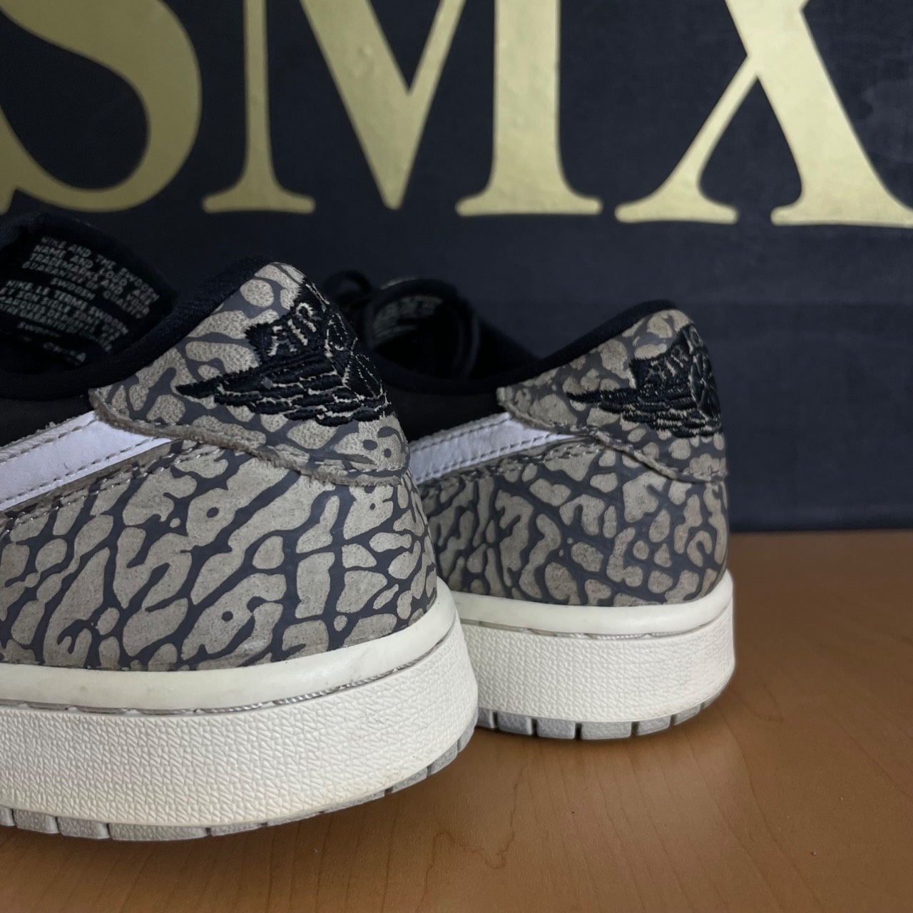 Air Jordan 1 Low OG "Black Cement" · Foto 5