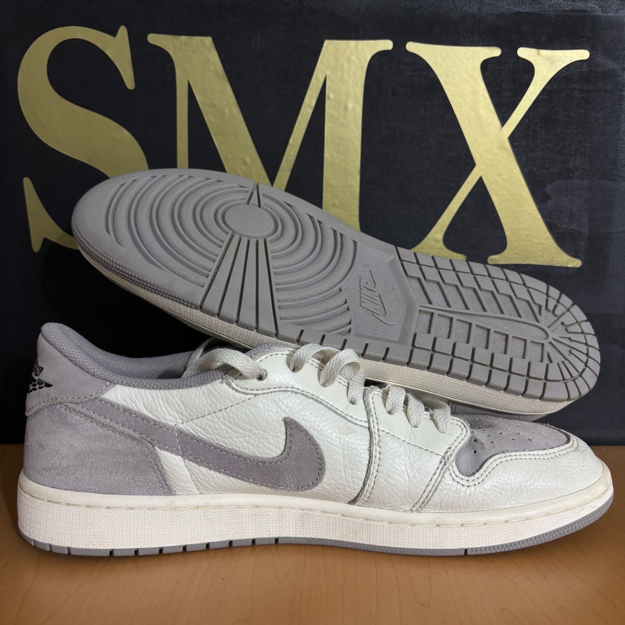 Air Jordan 1 Low OG Neutral Grey · Foto 2