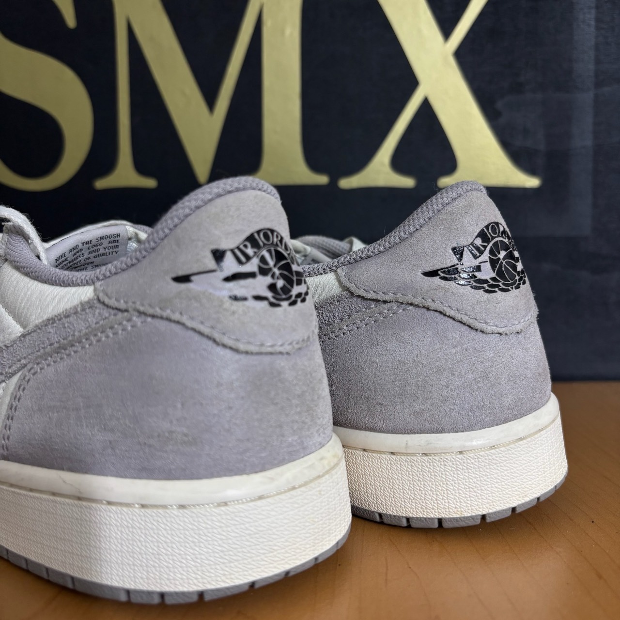 Air Jordan 1 Low OG Neutral Grey · Foto 4
