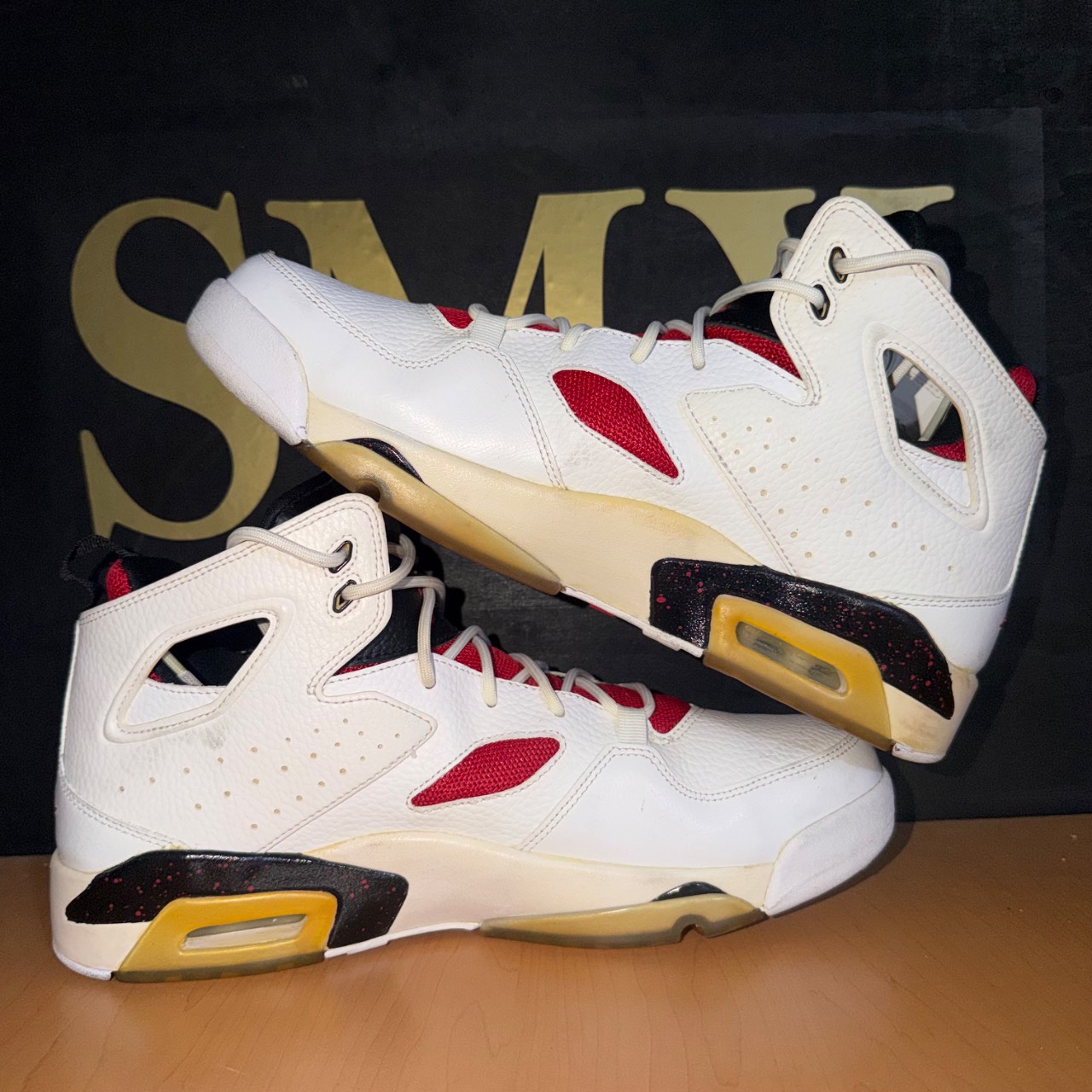 Jordan Flight Club 91 White Gym Red Black · Foto 2
