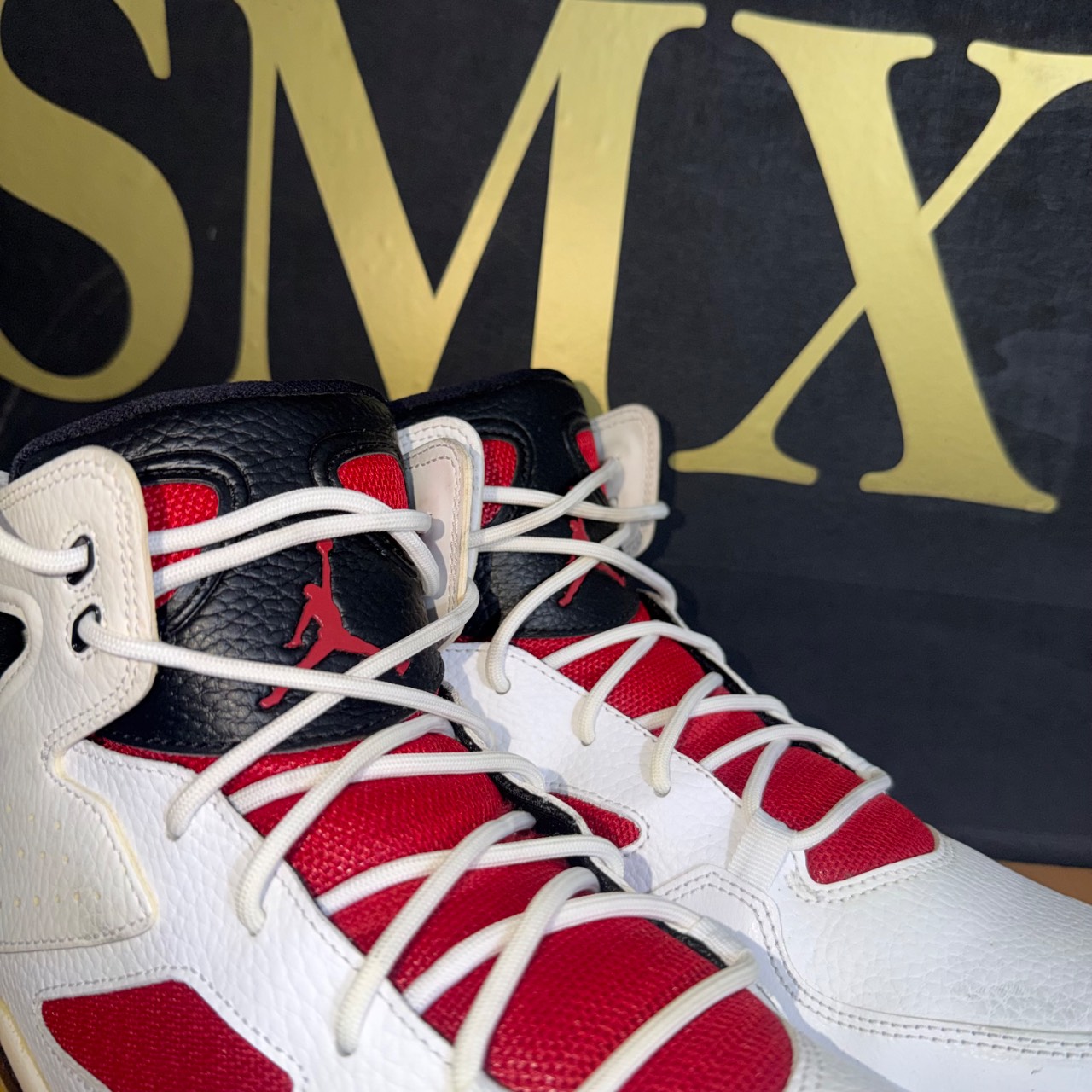 Jordan Flight Club 91 White Gym Red Black · Foto 5