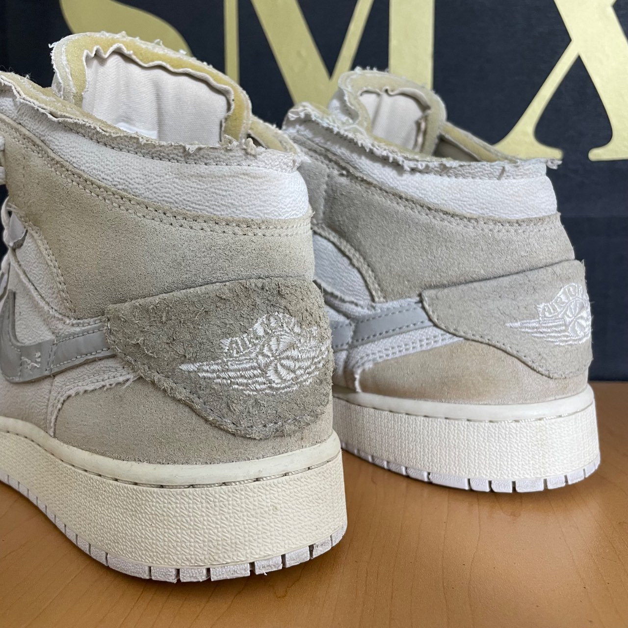 Air Jordan 1 Mid SE Craft "Inside Out" Light Orewood Brown · Foto 5