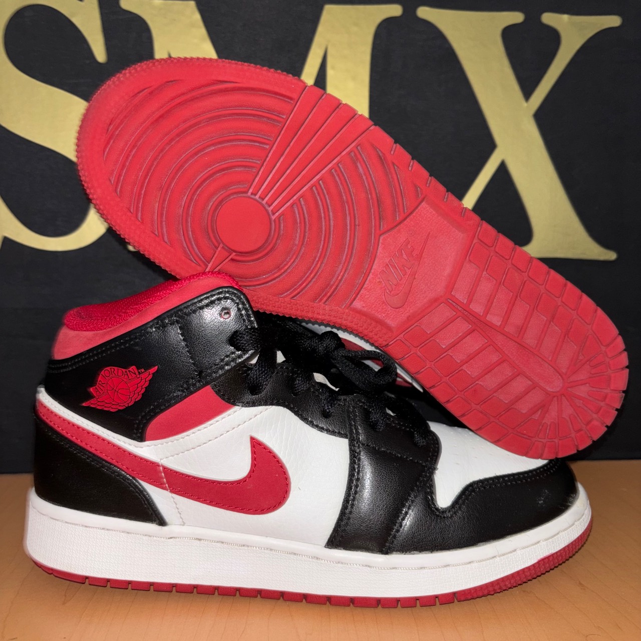 Air Jordan 1 mid · Foto 1