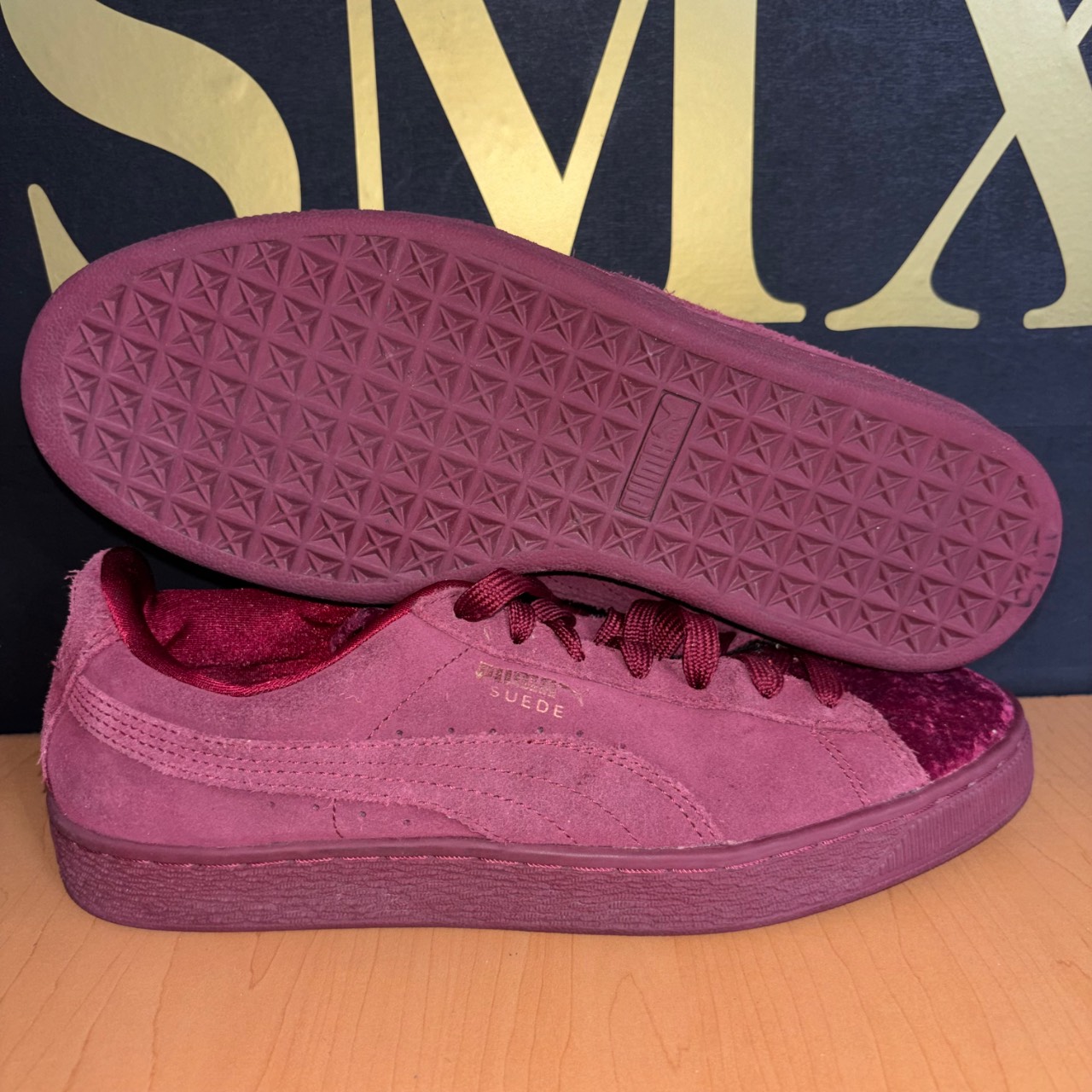 Puma Suede Classic Velvet Cordovan · Foto 1