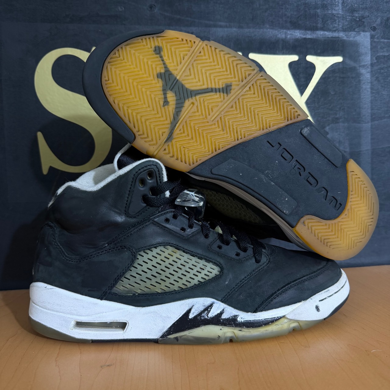 Air Jordan 5 Retro Black Metallic · Foto 2