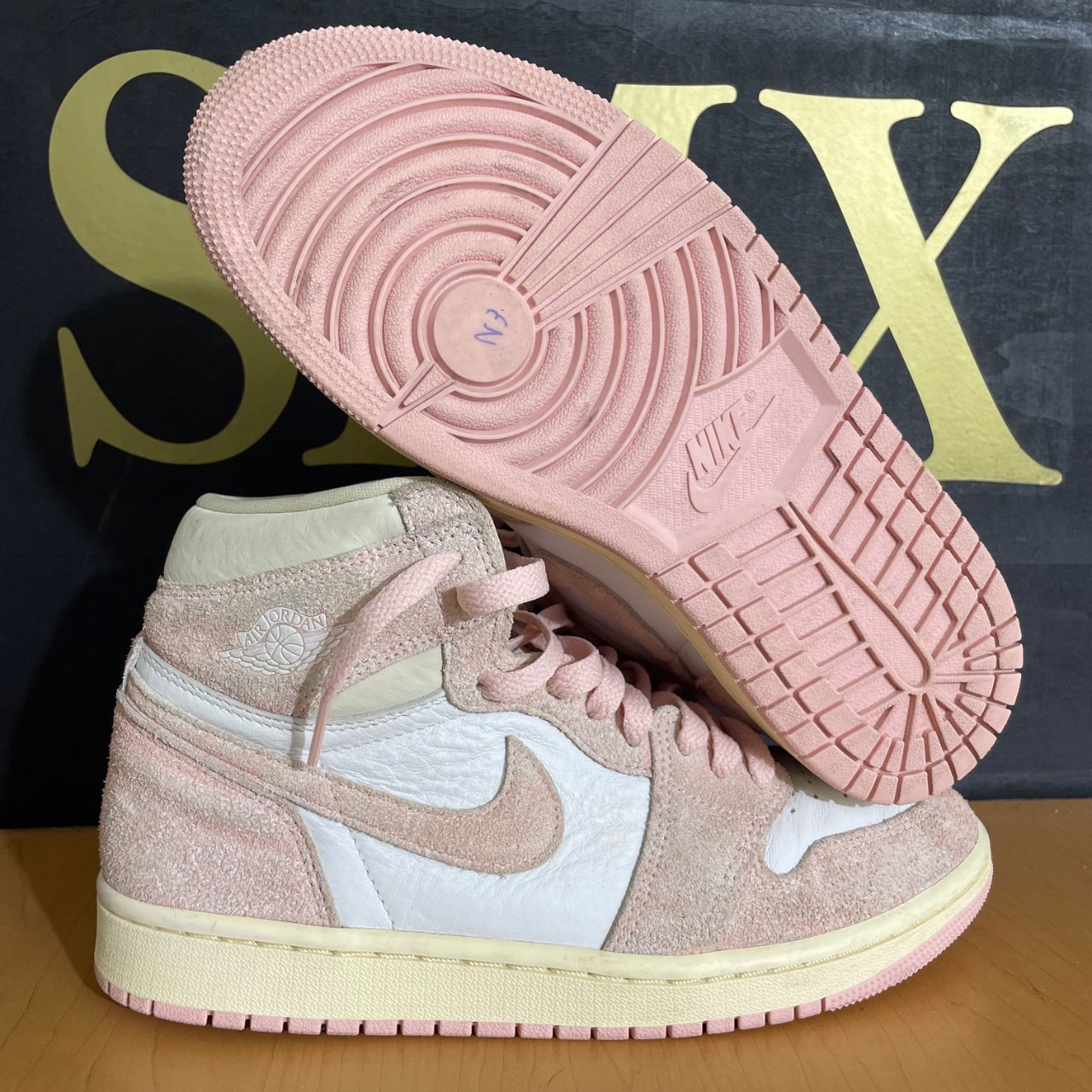 Air Jordan 1 Retro High OG Washed Pink · Foto 1