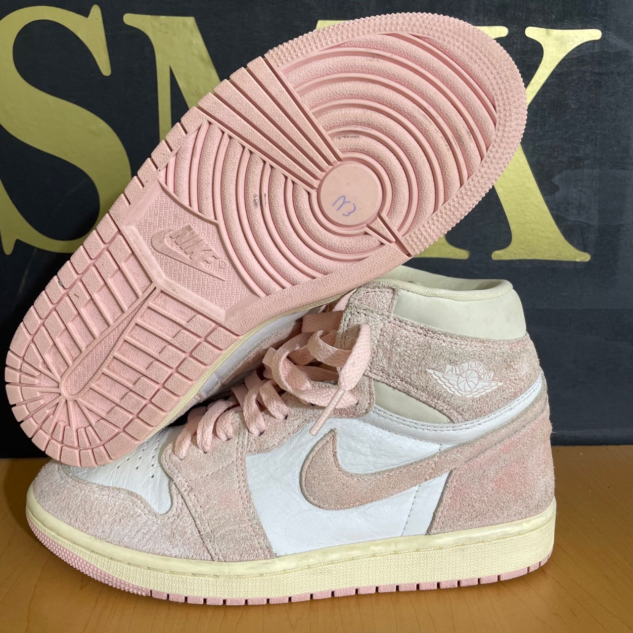 Air Jordan 1 Retro High OG Washed Pink · Foto 2