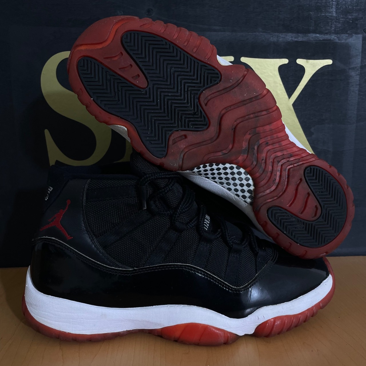 Air Jordan 11 Retro 'Bred' · Foto 1