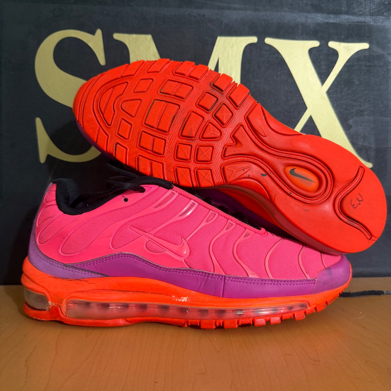 Nike Air Max 98 AO 'Cone' · Foto 2